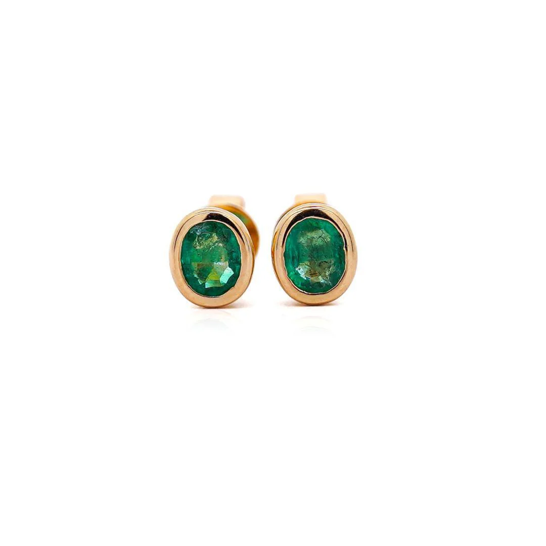 0.50 Carat Oval Emerald Bezel Set 18K Gold Stud Earrings - Image 5
