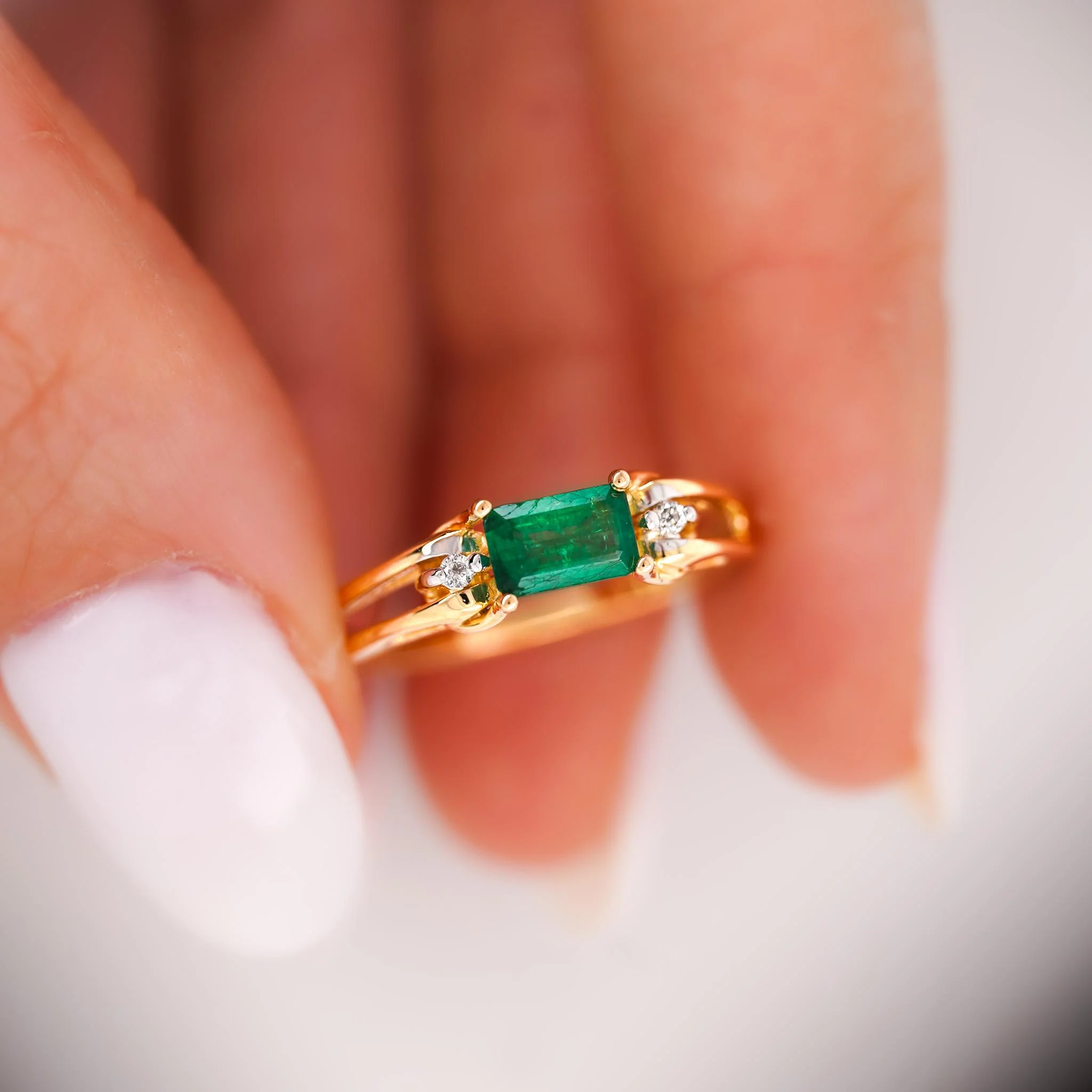 0.65 Carat Emerald 14K Gold Two Row Open Gap Band Ring - Image 2