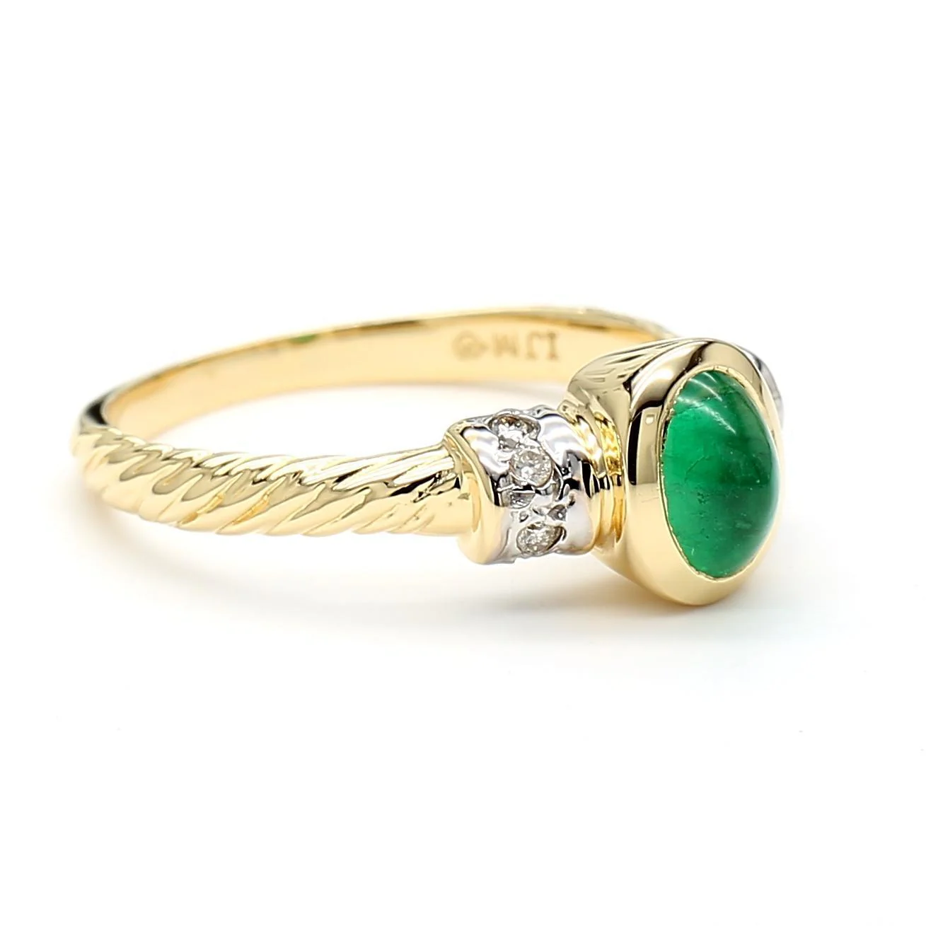 0.70 Carat Cabochon Emerald Bezel Set 14K Gold Ring - Image 4