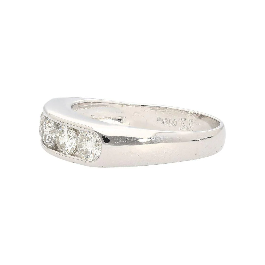 1.03 Carat Round-Cut Diamond in Platinum 900 Channel Setting Half-Eternity Ring - Image 6