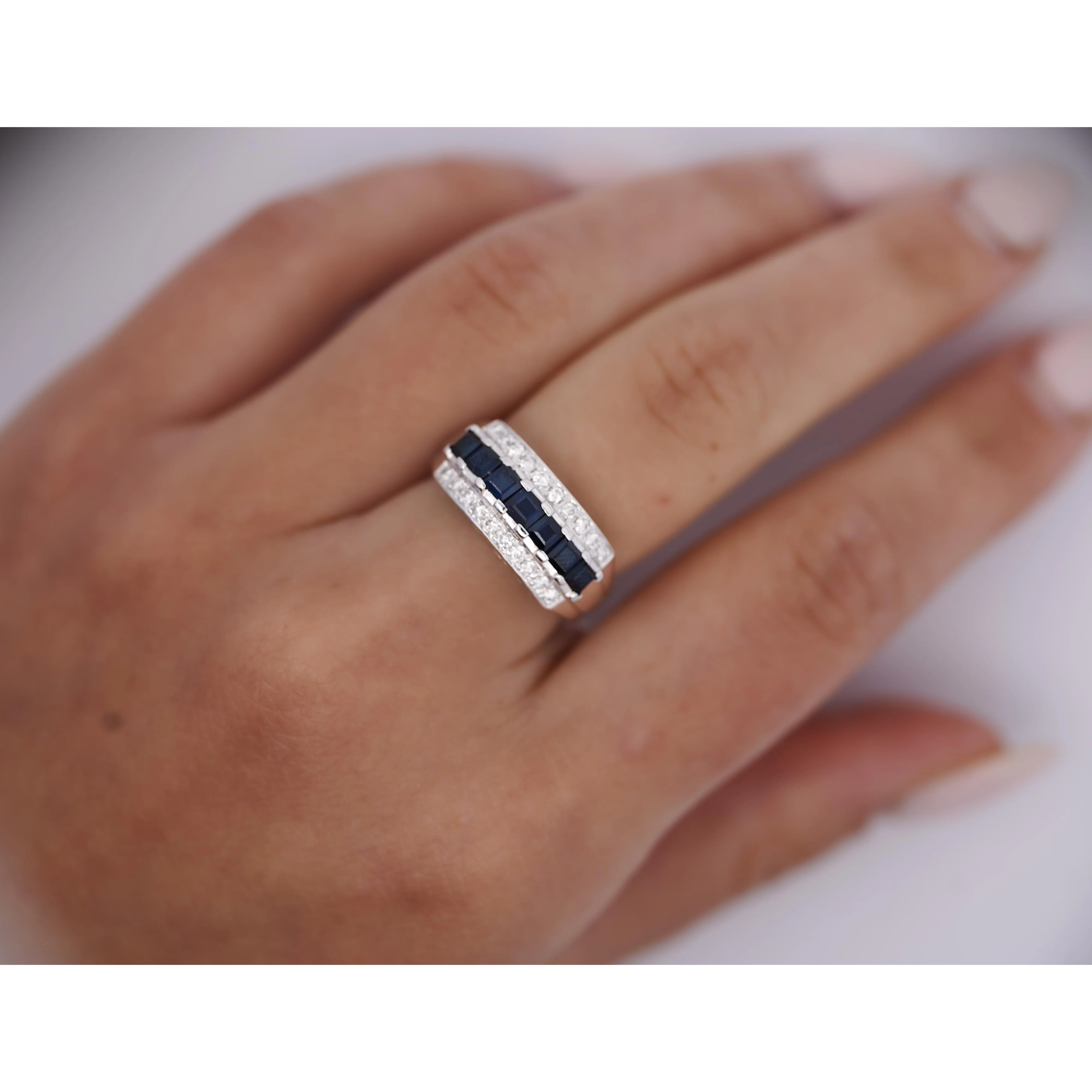 1.16 Carat Sapphire and Round Cut Diamond Cluster Band Ring in Platinum - Image 7