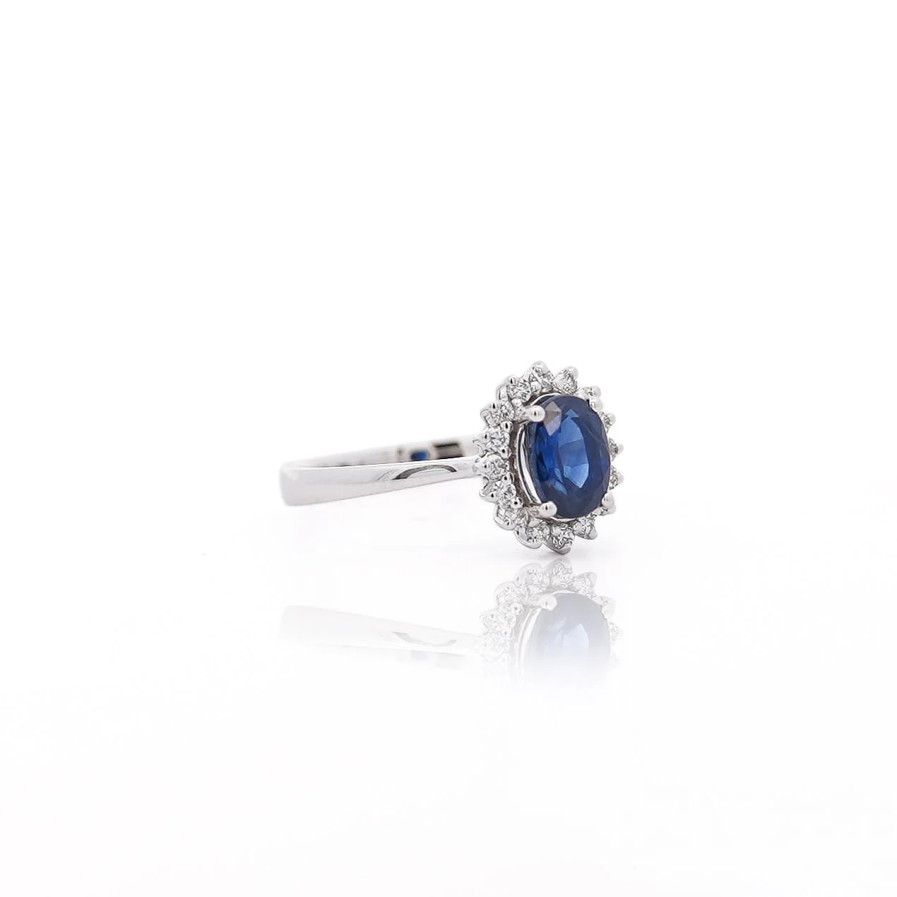 1.16 Carat Oval Blue Sapphire & Diamond Halo 18K White Gold Ring - Image 3