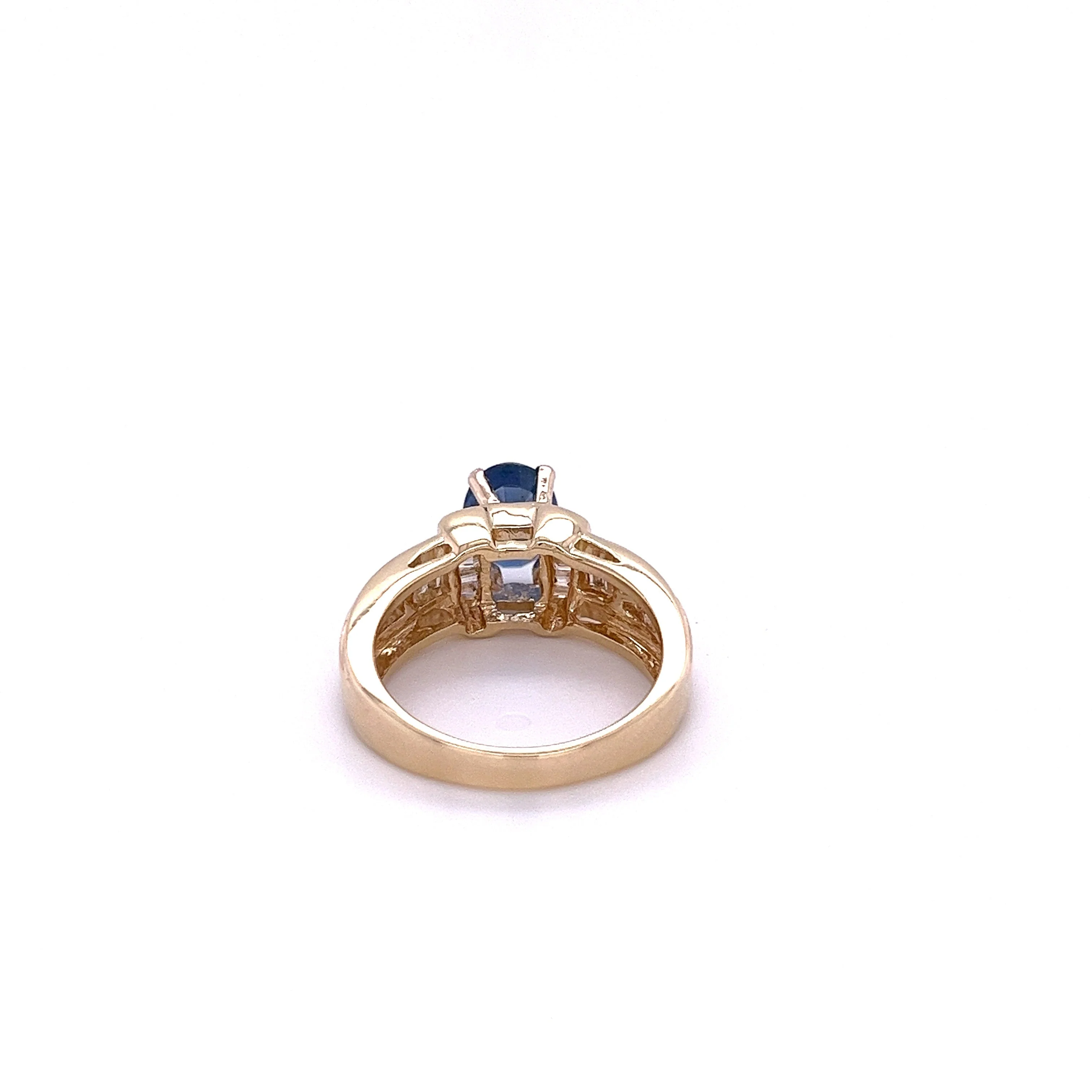 1.22 Carat Oval Cut Blue Sapphire with Baguette Cut Diamonds in 14k Gold Ring - Image 5