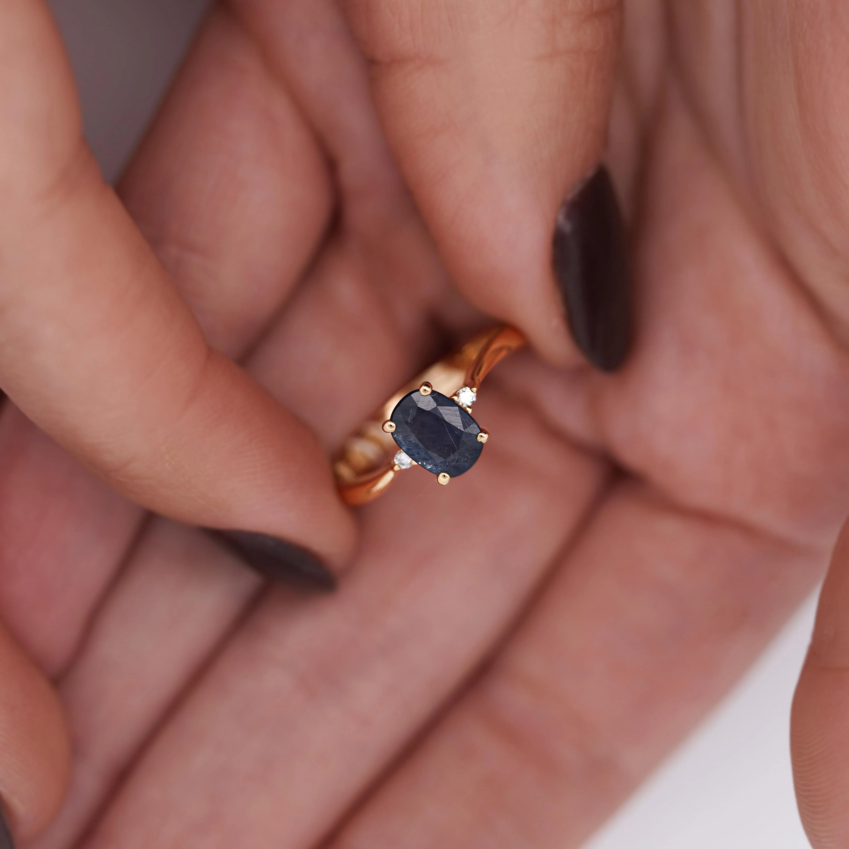 1.3 Carat Oval Cut Blue Sapphire and Diamond 3 Stone Curvy Ring - Image 3