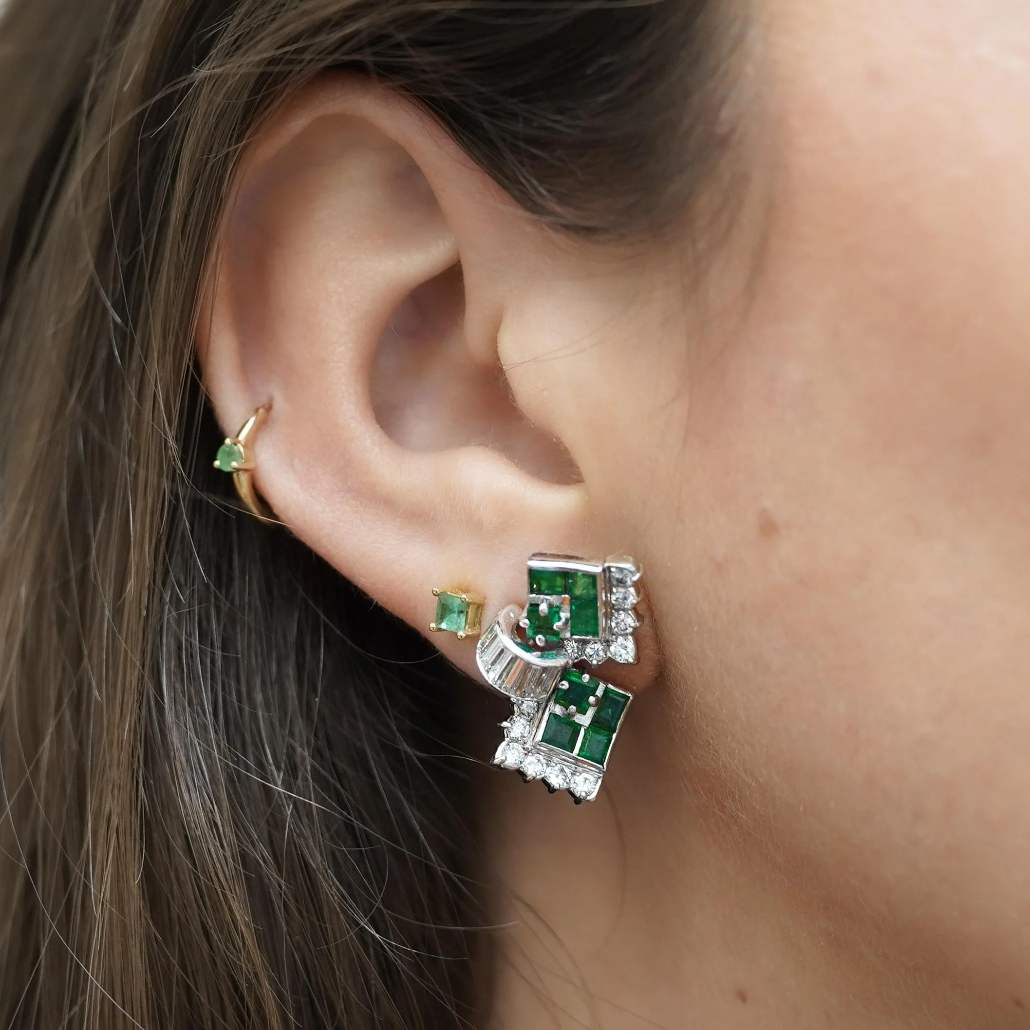 1.30 Carat Emerald & Diamond in 14K White Gold Retro Style Stud Earrings - Image 6