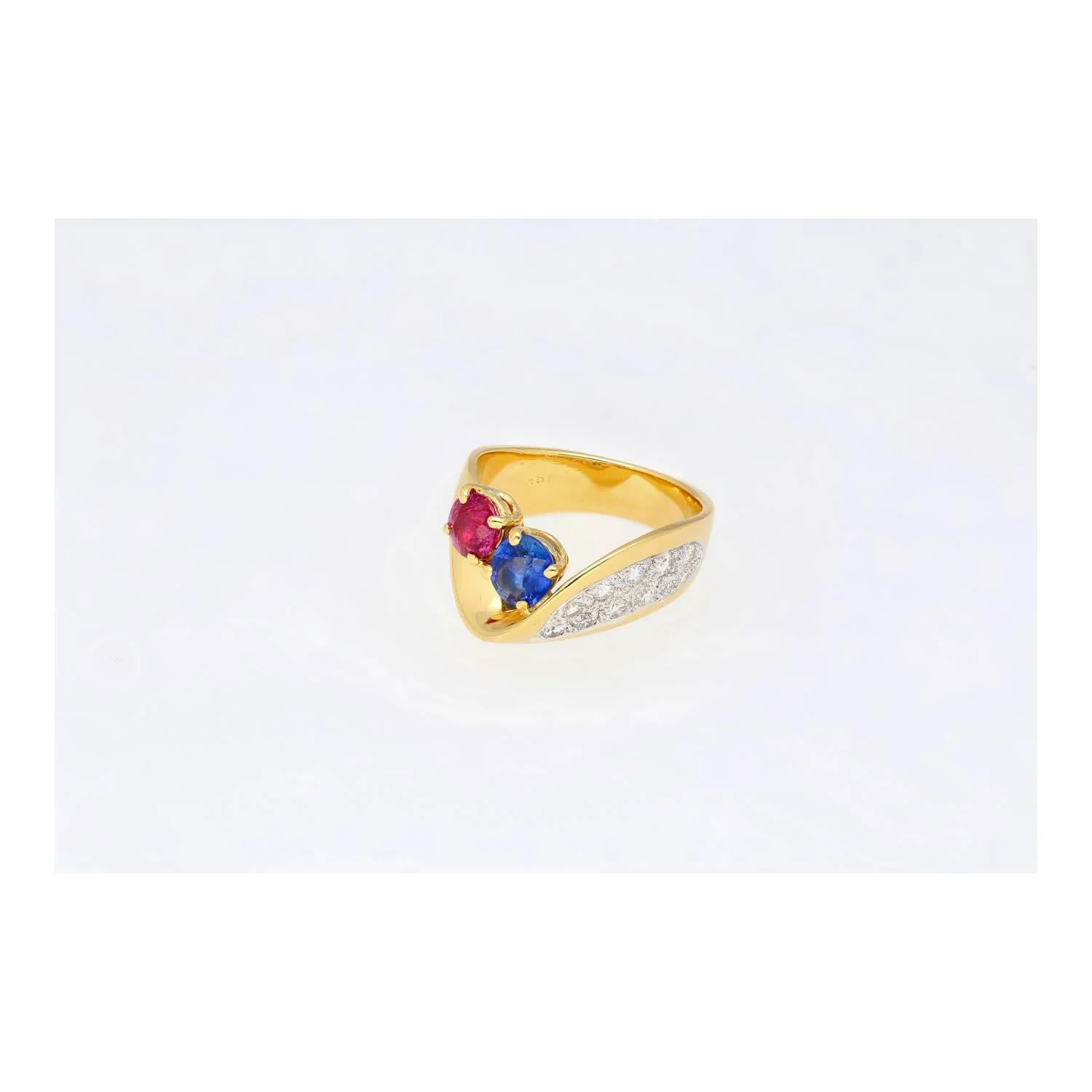 1.5 Carat Sapphire & Ruby with Diamond 18K Yellow Gold Crossover Statement Ring - Image 5