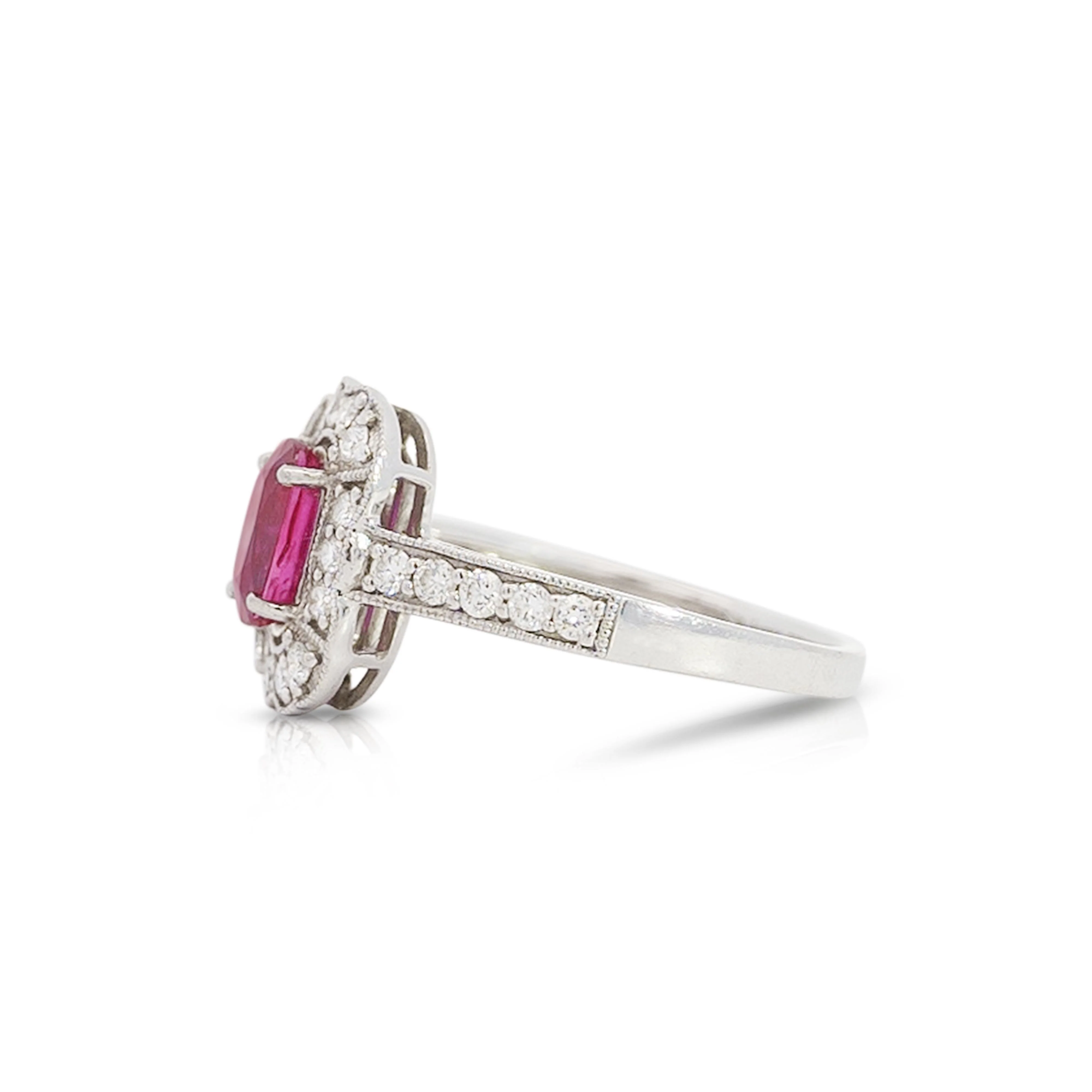 1.53 Carat Ruby and Diamond Platinum Vintage Ring - Image 5