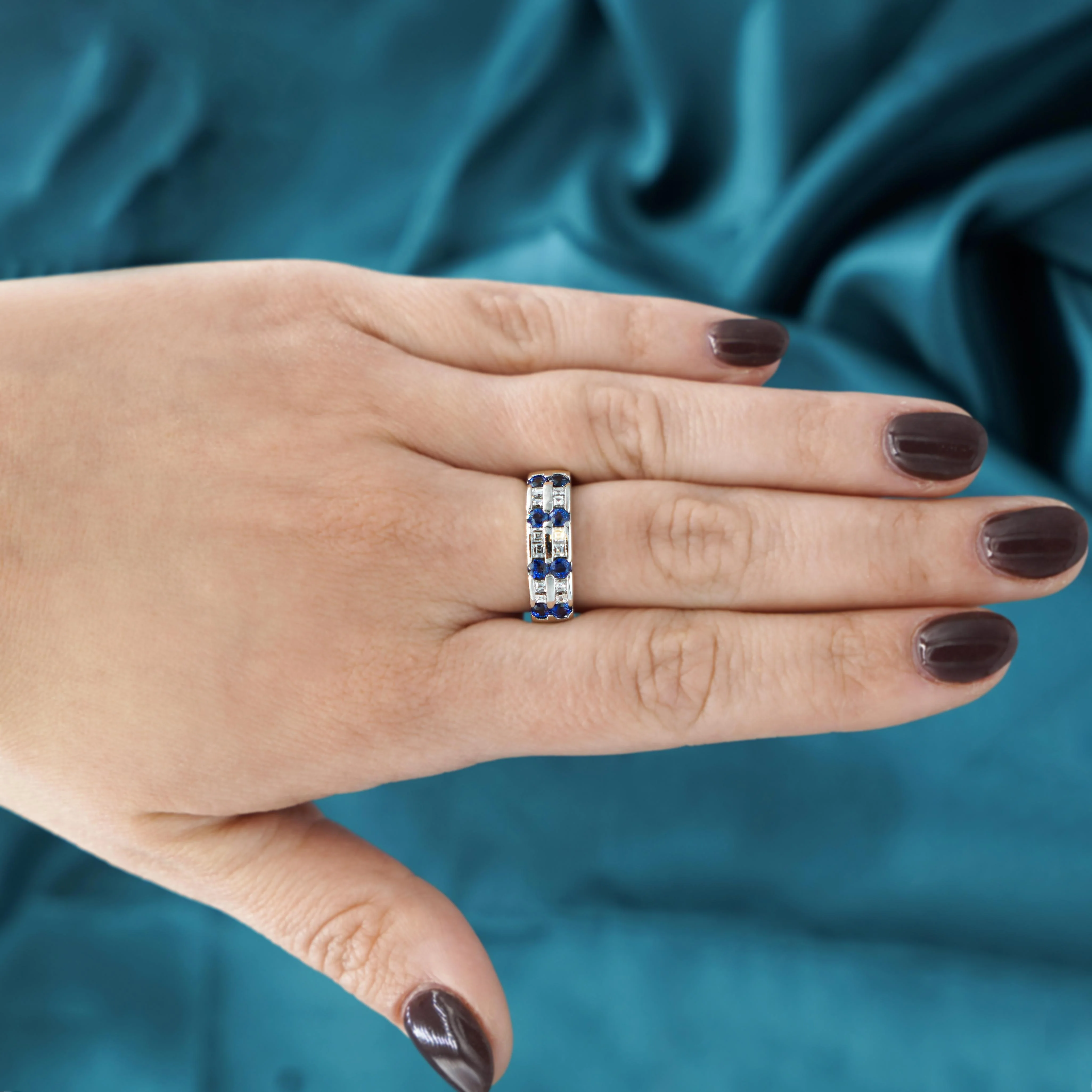 1.58 Carat Blue Round Sapphire & Baguette Diamond Platinum 6MM Band Ring - Image 5
