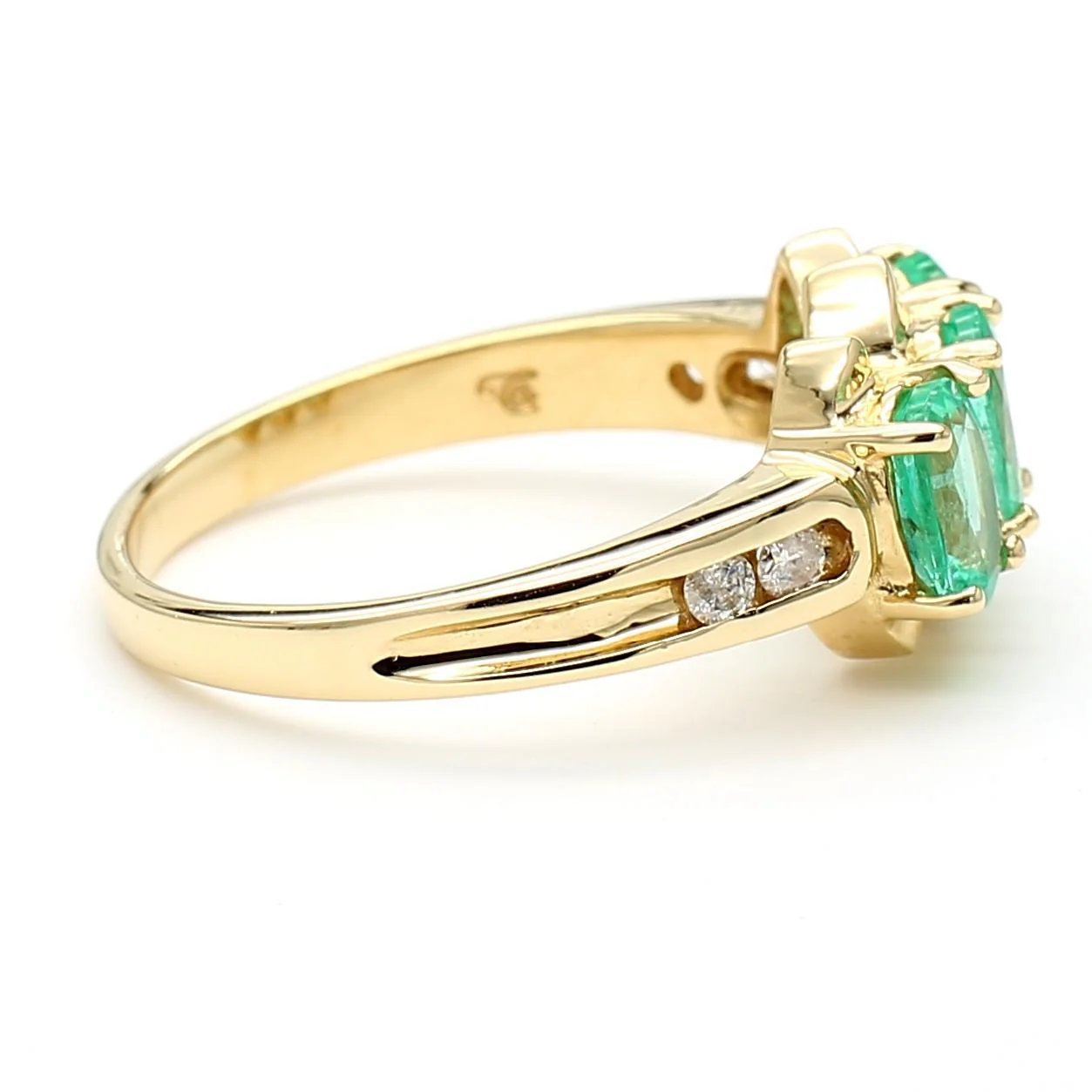 1.80 Carat Oval Emerald 3 Stone Ring in 14K Gold - Image 8