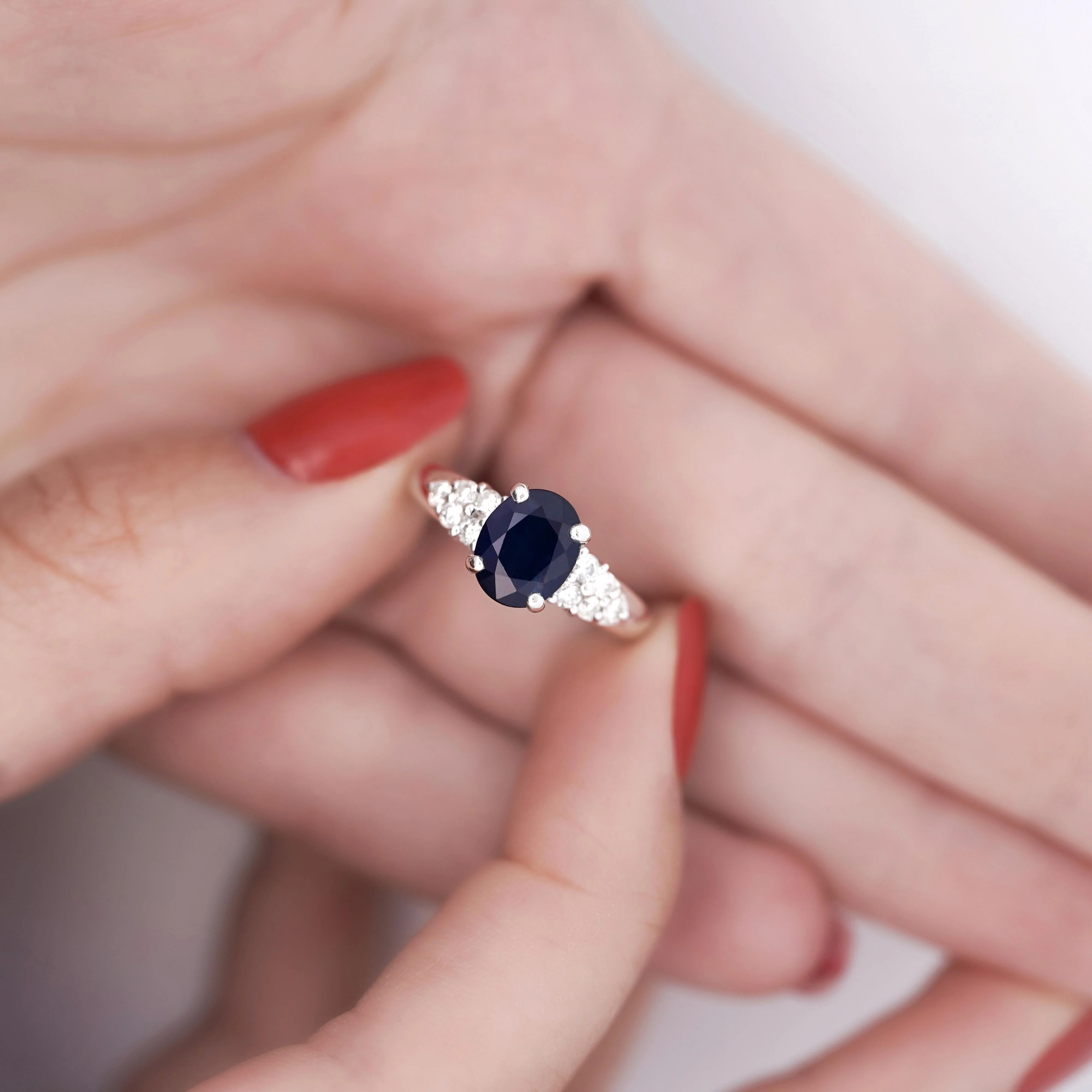 1.84 Carat Oval Cut Dark Blue Sapphire and Diamond Ring - Image 4