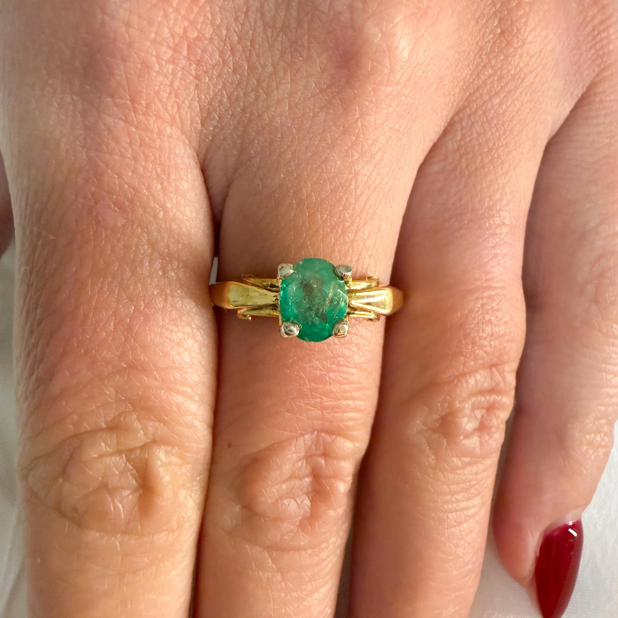 1 Carat Oval Cut Colombian Emerald 14K Gold Engagement Ring - Image 12