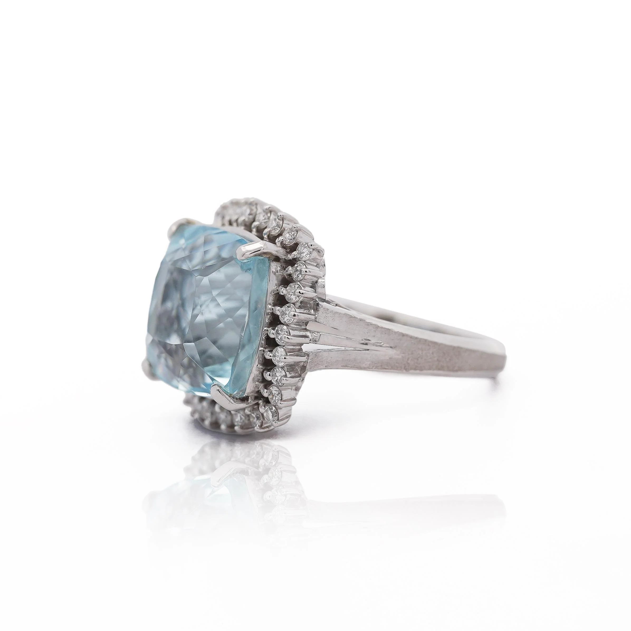 10.04 Carat Aquamarine Cushion Checkerboard Cut & Diamond Halo Platinum Ring - Image 4