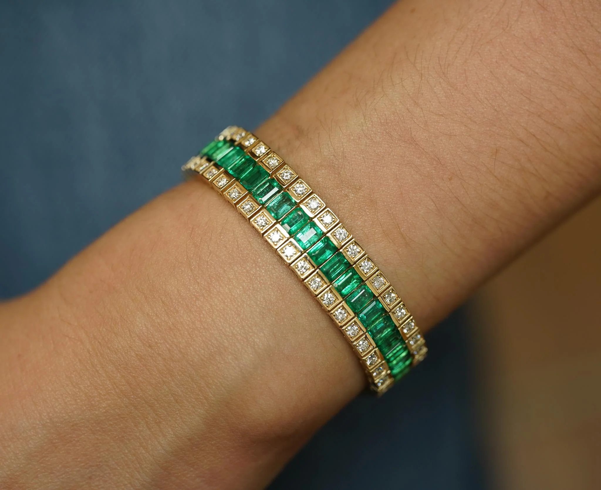 10.18 Carat Emerald and Diamond Baguette 14K Gold Three Row Bracelet - Image 9