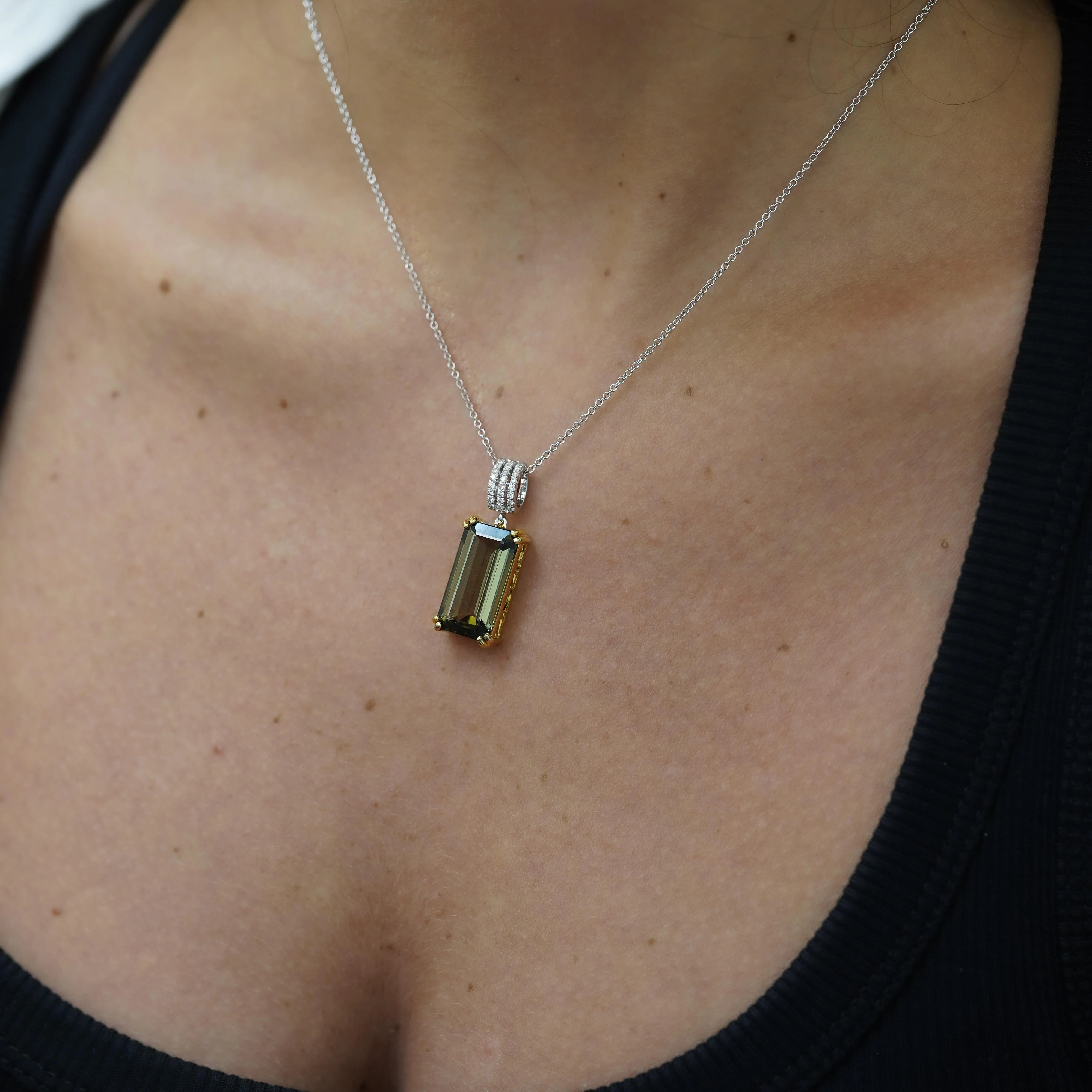 10.52 Carat Forrest Green Tourmaline Emerald Cut 18K Gold Pendant Necklace - Image 2