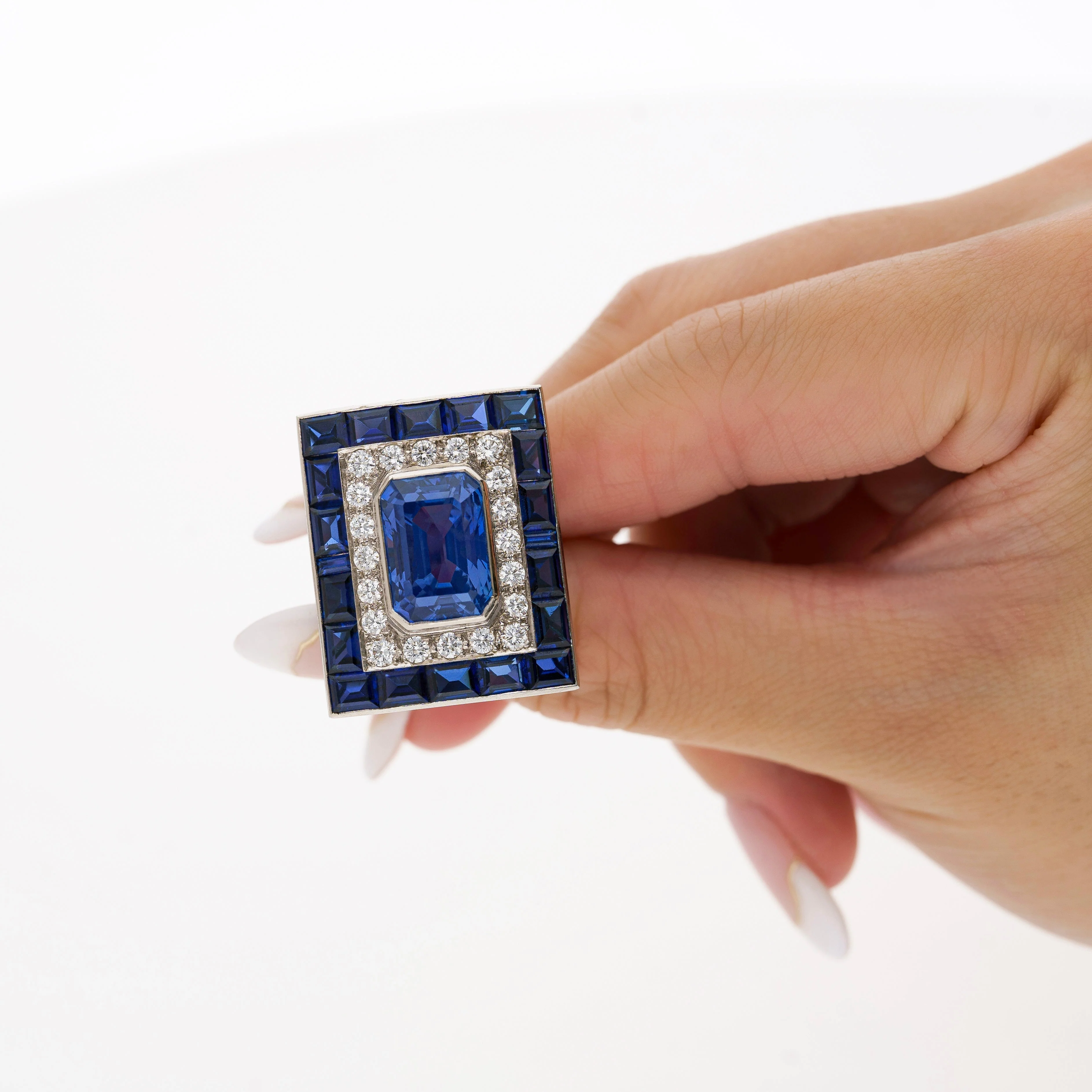 10.82 Carat No Heat Ceylon Blue Sapphire and Diamond Vintage Art Deco Platinum Ring | AGL & GIA Certified - Image 7