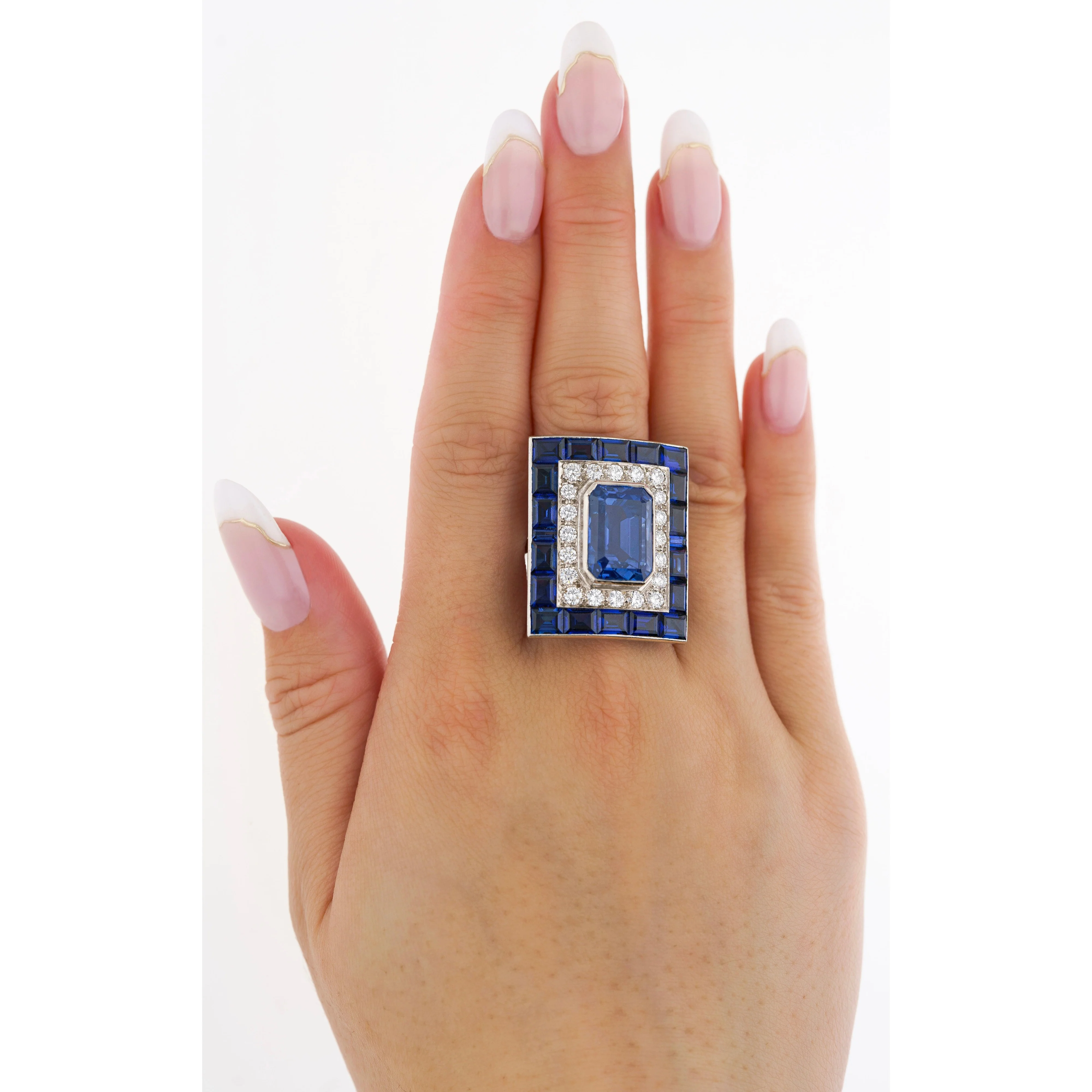 10.82 Carat No Heat Ceylon Blue Sapphire and Diamond Vintage Art Deco Platinum Ring | AGL & GIA Certified - Image 8