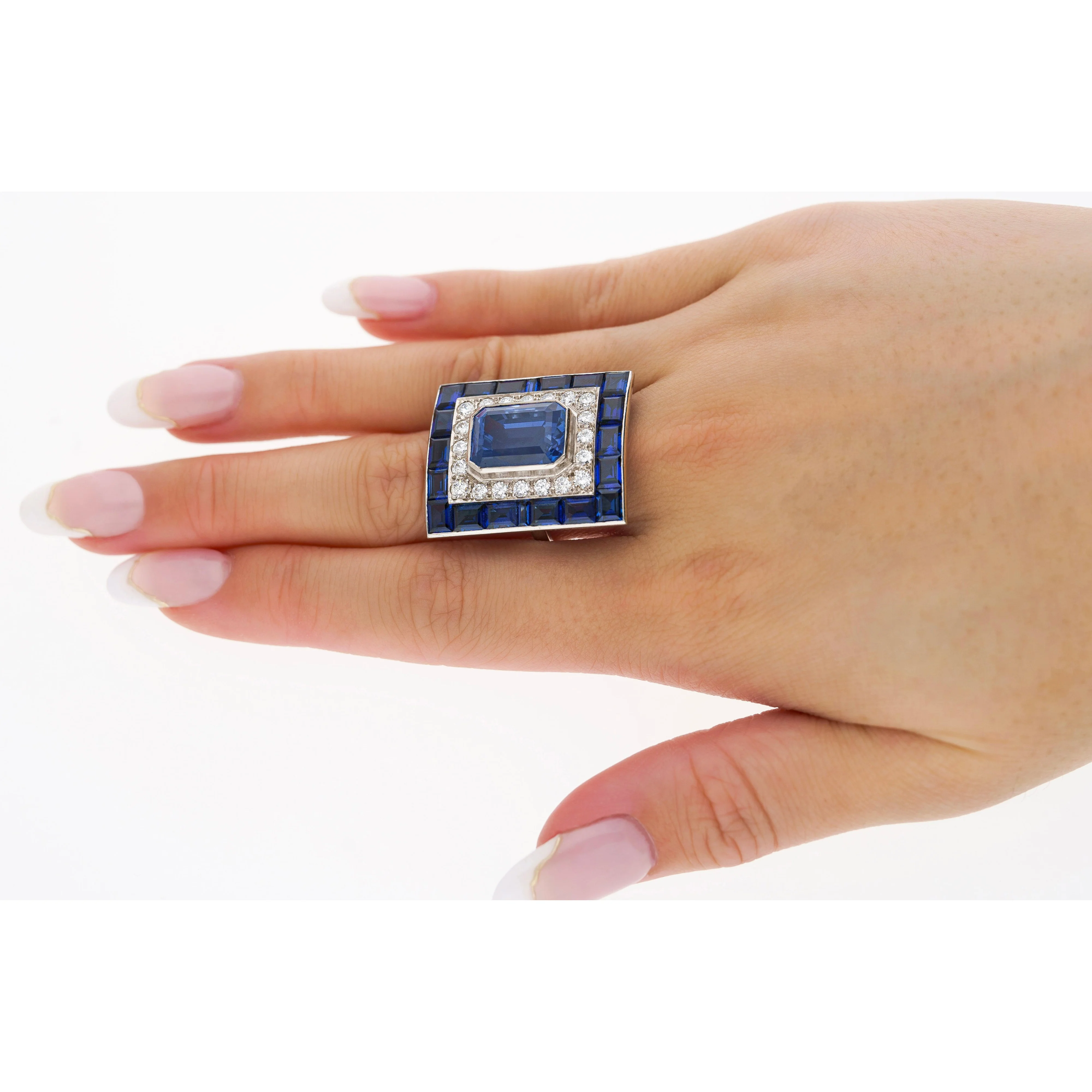 10.82 Carat No Heat Ceylon Blue Sapphire and Diamond Vintage Art Deco Platinum Ring | AGL & GIA Certified - Image 9