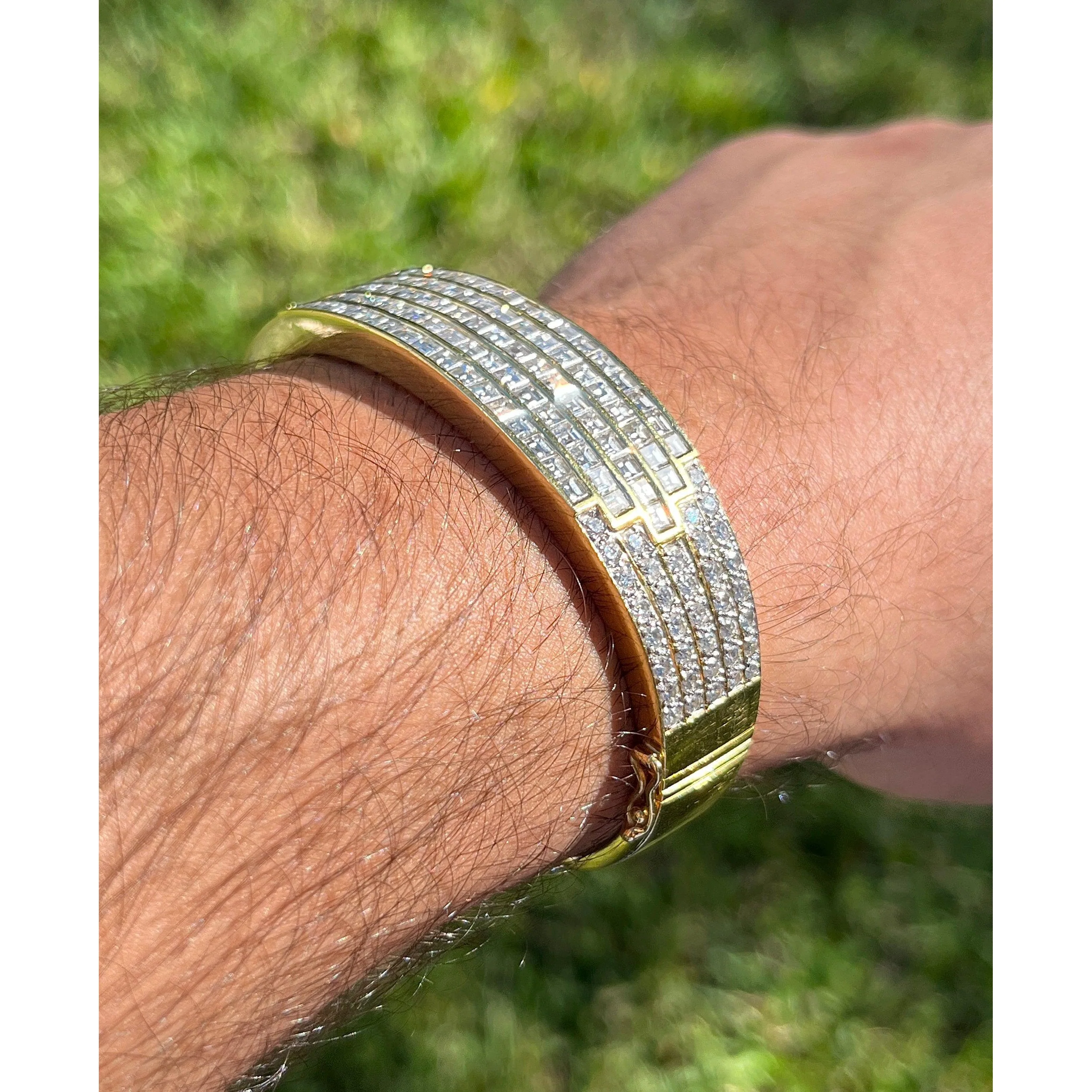 10 Carat TW Diamond Encrusted Multi Row Bangle Bracelet in 18K Yellow Gold - Image 8