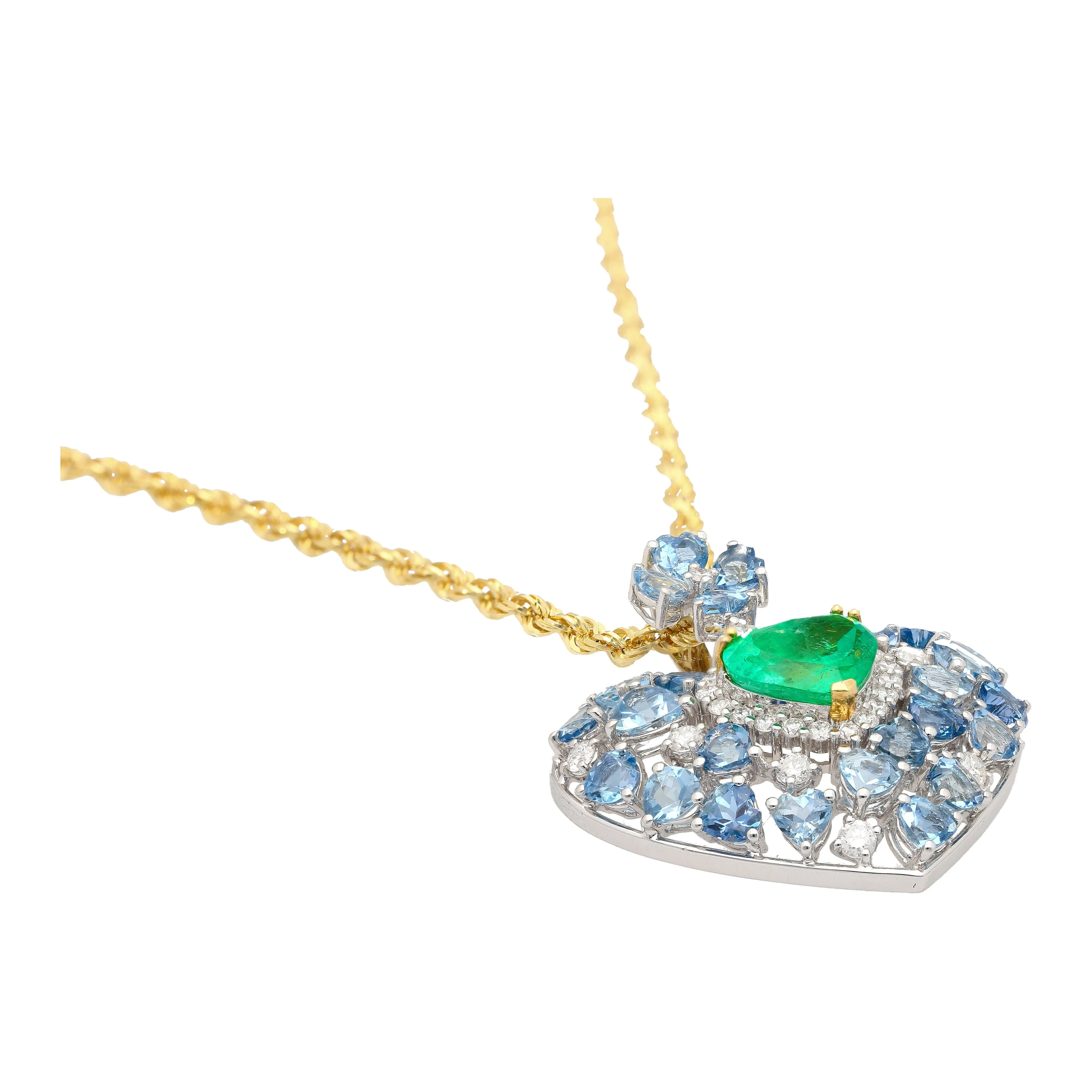 10 Carat Heart-Shape Colombian Emerald, Aquamarine, and Diamond 18K Necklace - Image 2