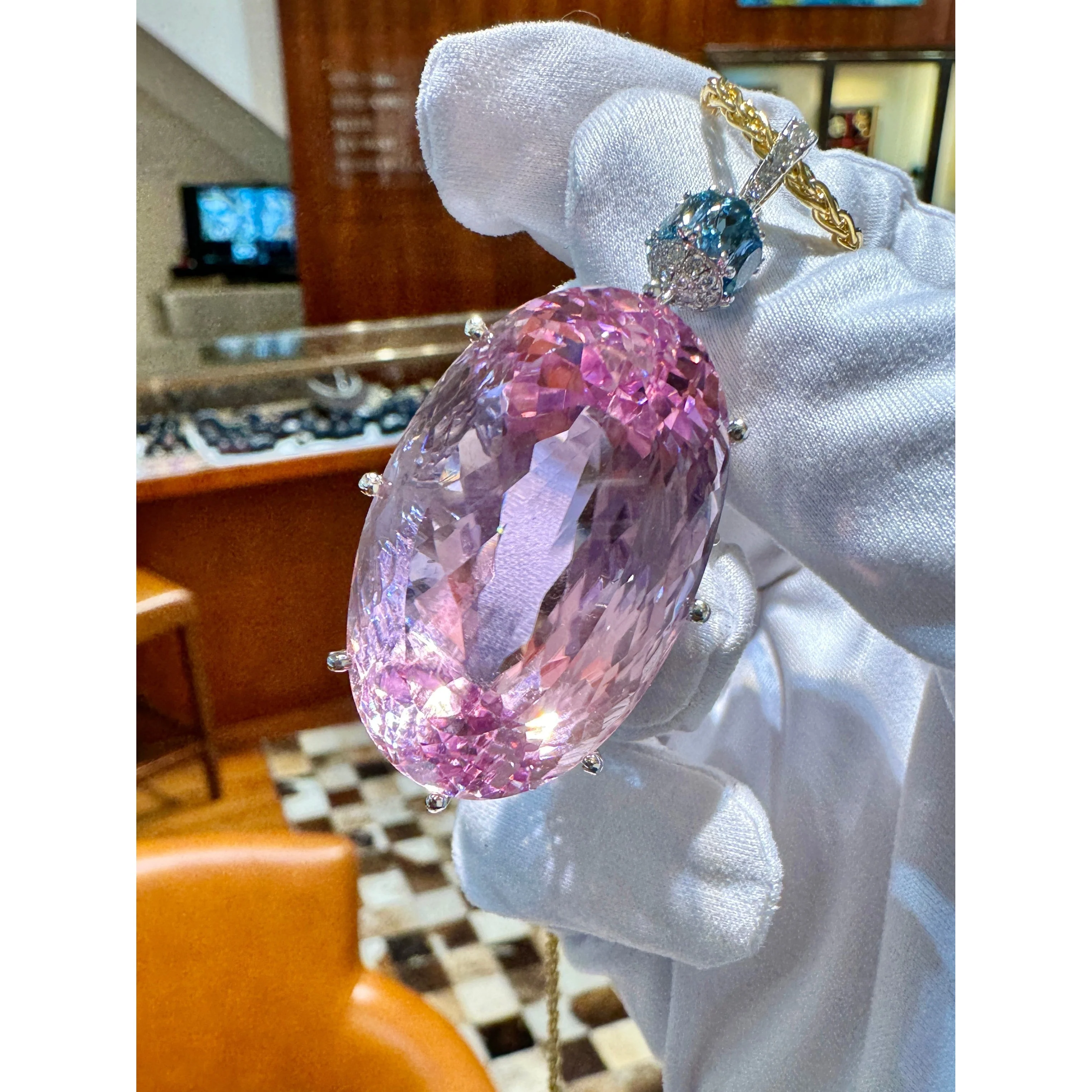 100 Carat Oval Cut Pink Kunzite with Aquamarine & Diamond Pendant in 18K White Gold - Image 6