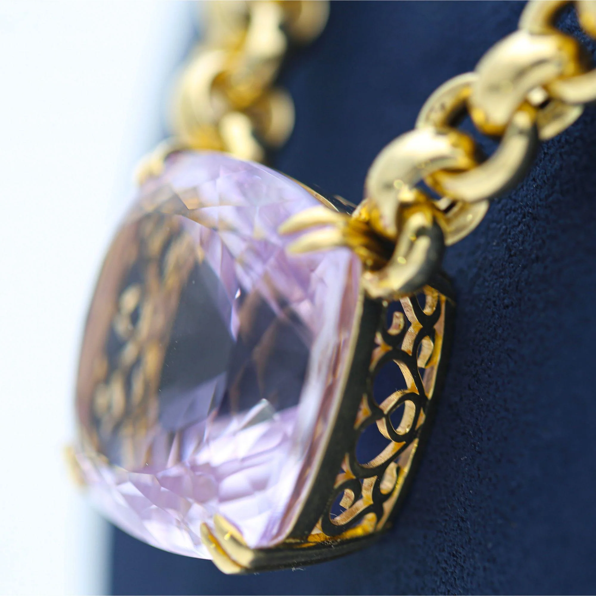 106.63 Carat Pink Amethyst Cushion 18K Gold Solitaire Chain Necklace - Image 3