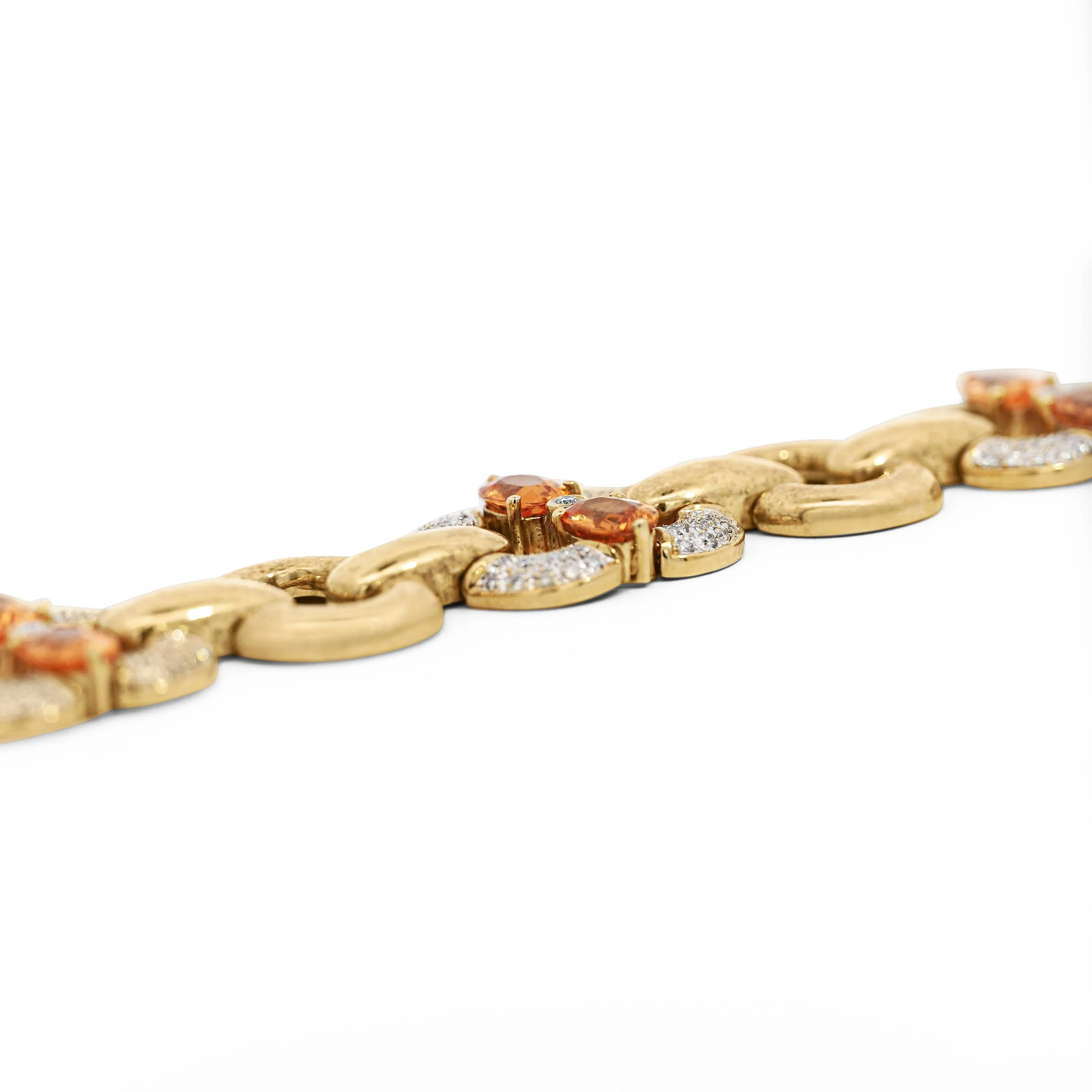 12.75 Carat Oval Spessartine Garnet & Diamond 18K Gold Wide Oval Link Bracelet - Image 3