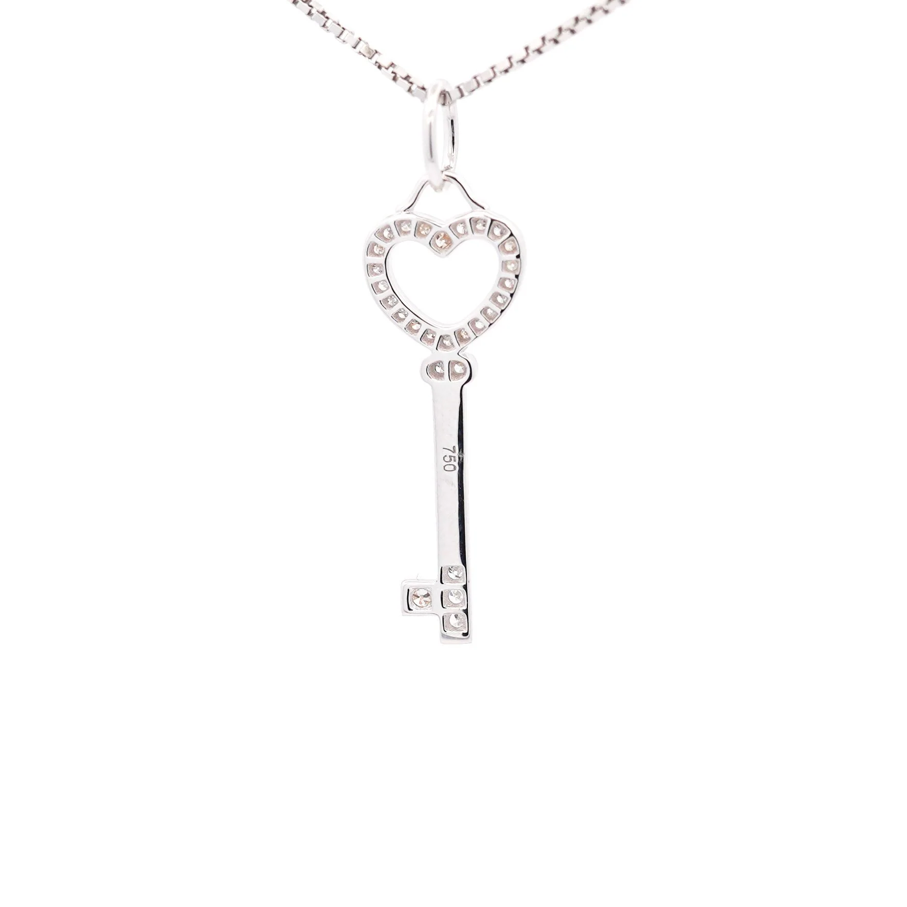 14K White Gold Natural Diamond Key To My Heart Pendant Necklace - Image 5