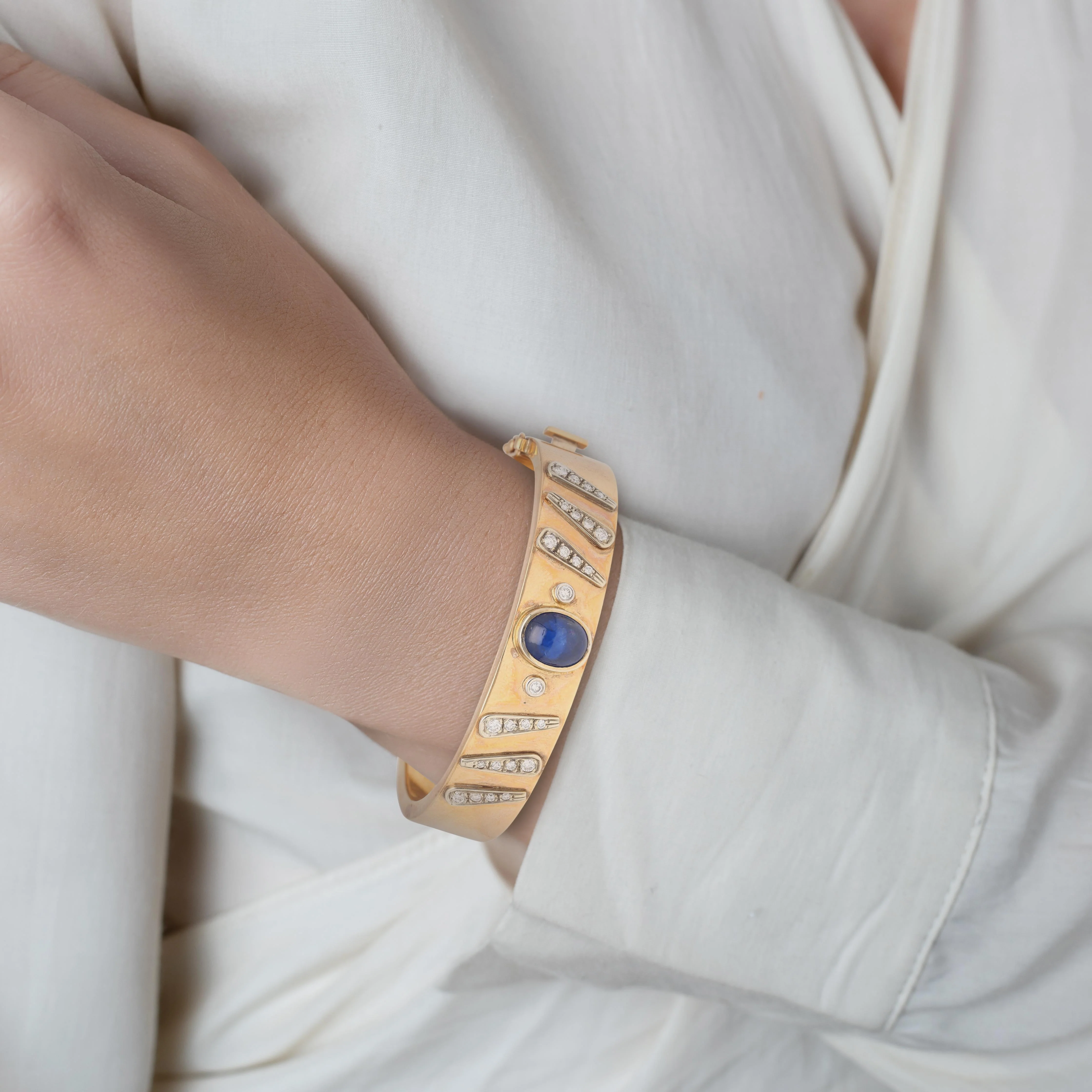 14K Rose Gold Backrach Signed Sapphire and Diamond Bangle Bracelet - Image 9