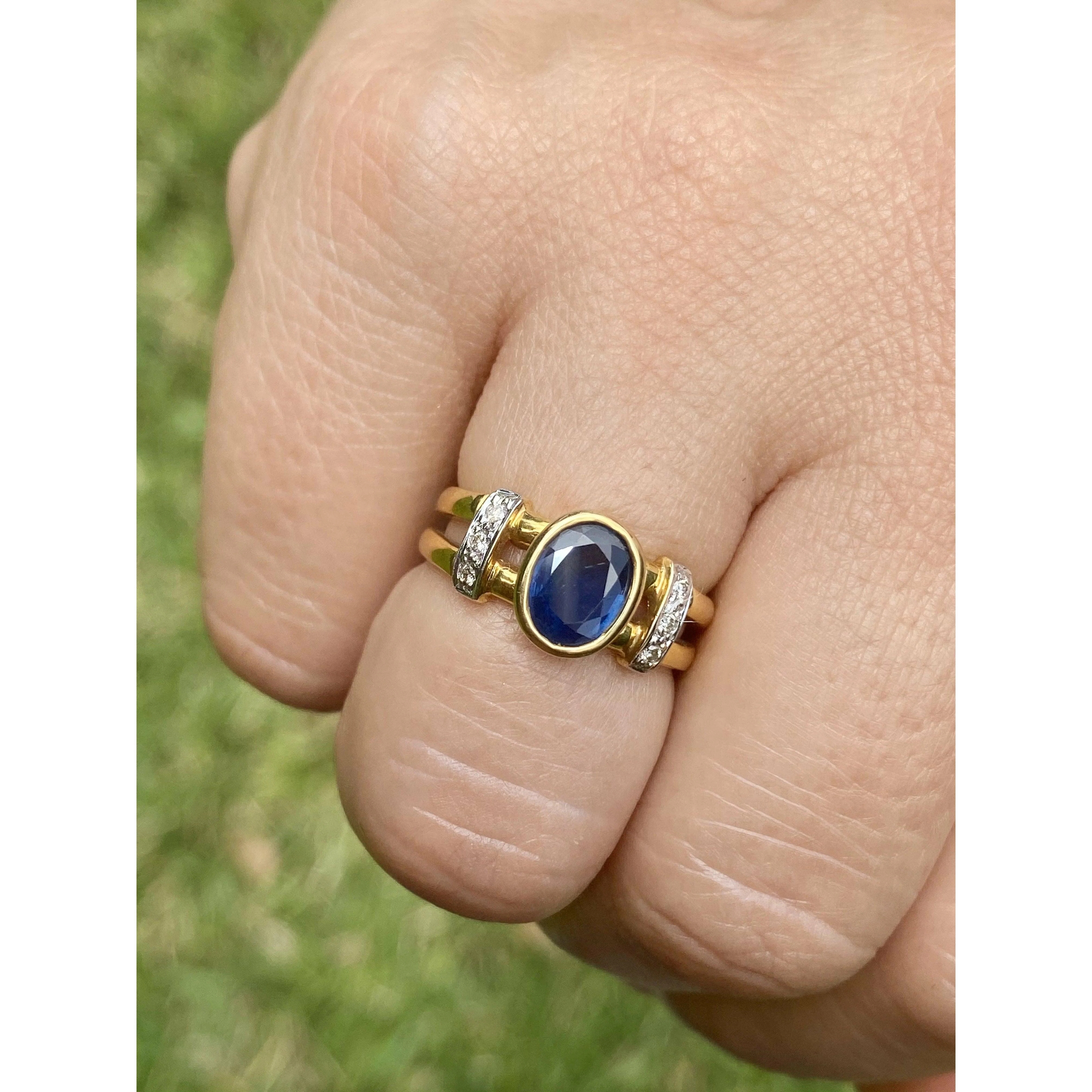 14k Solid Gold Split Shank Oval Cut Blue Sapphire Ring - Image 3