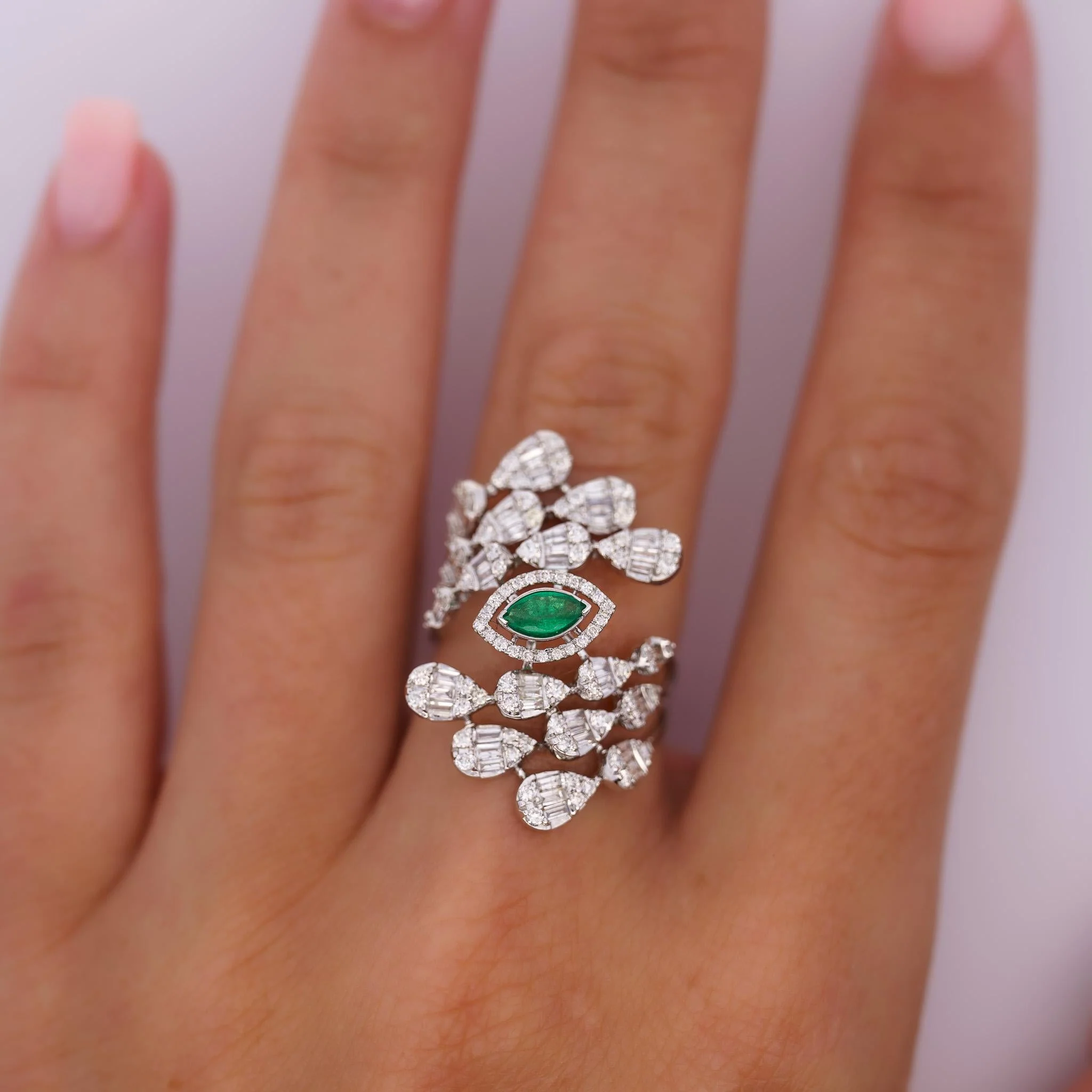 14K White Gold Bypass Diamond & Emerald Snowstorm Ring - Image 4