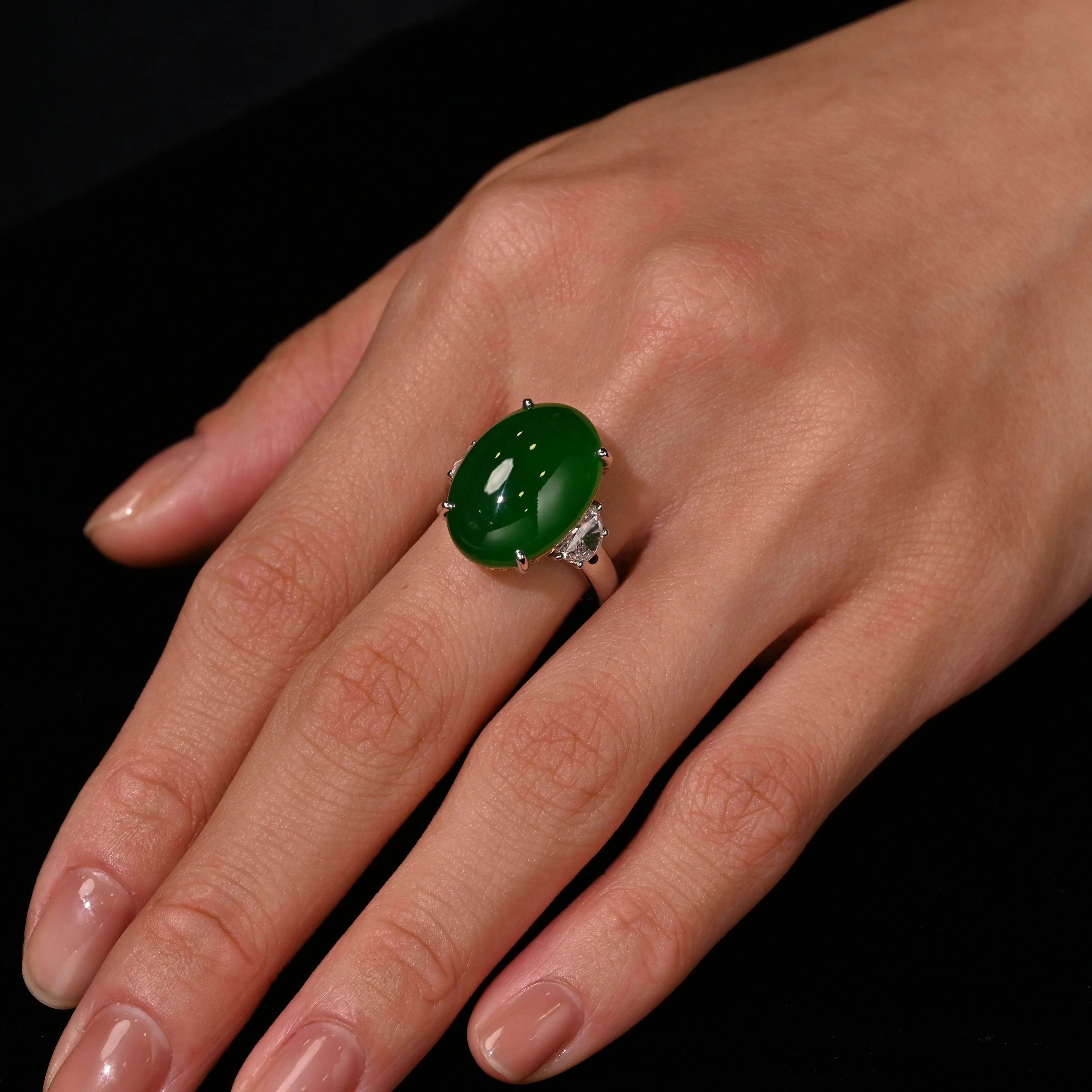 16.25 Carat Imperial Jade Ring | Fei Cui Jadeite Jade Type A - Image 4
