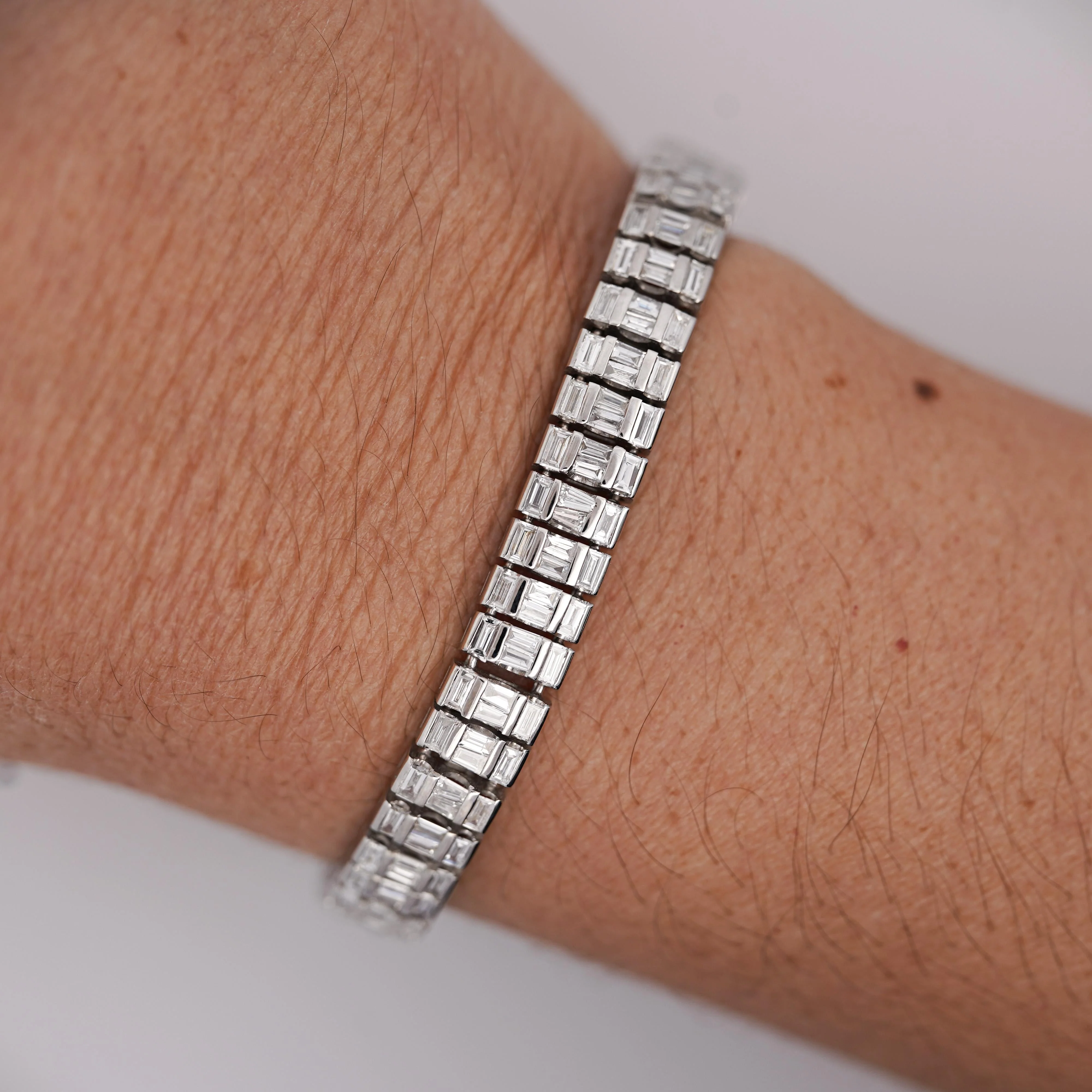 16 Carat Baguette Cut Diamond 18K White Gold Multi-Link Bracelet - Image 2