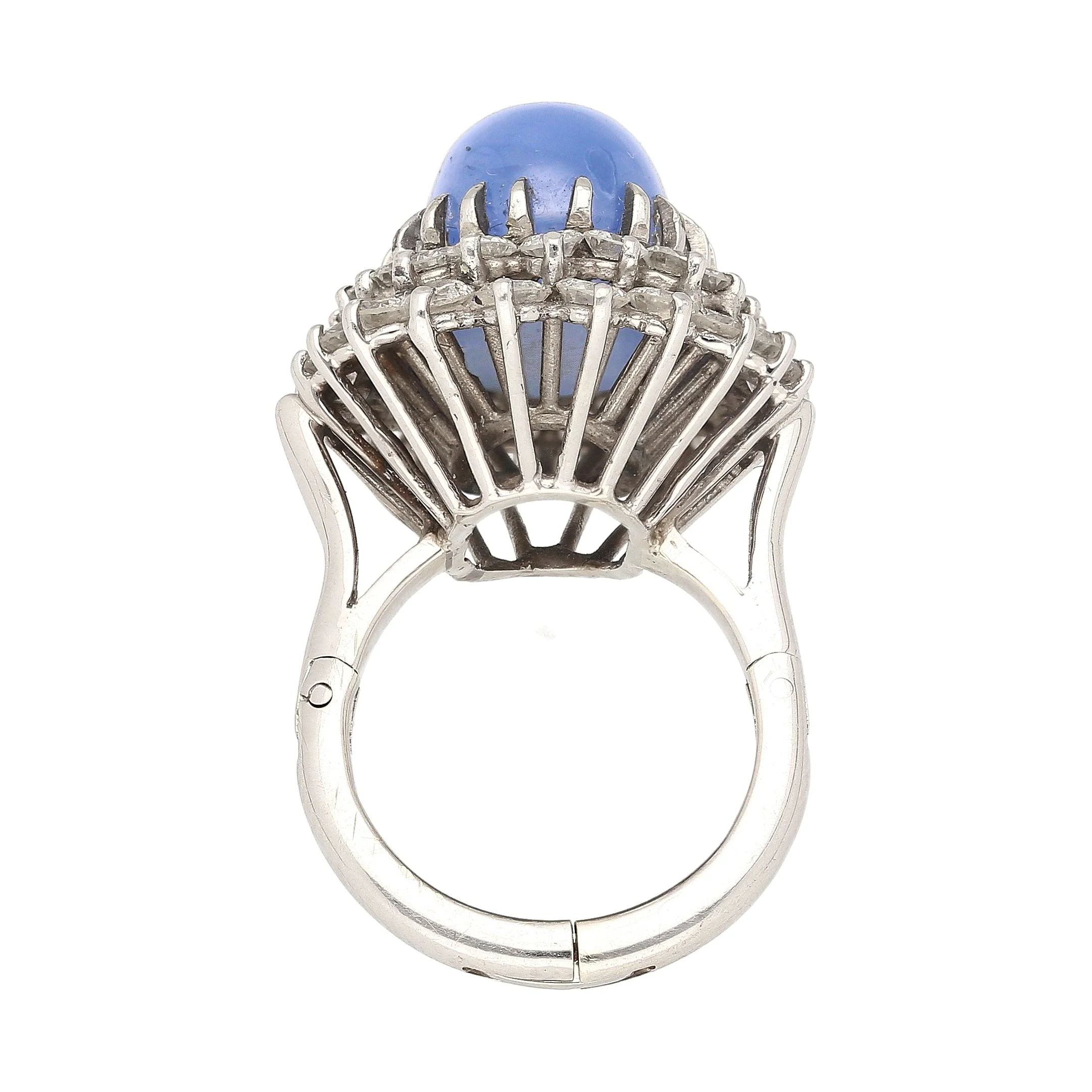 16.30 Carat No Heat Lavender Blue Star-Sapphire in Platinum and 18K Ring - Image 4