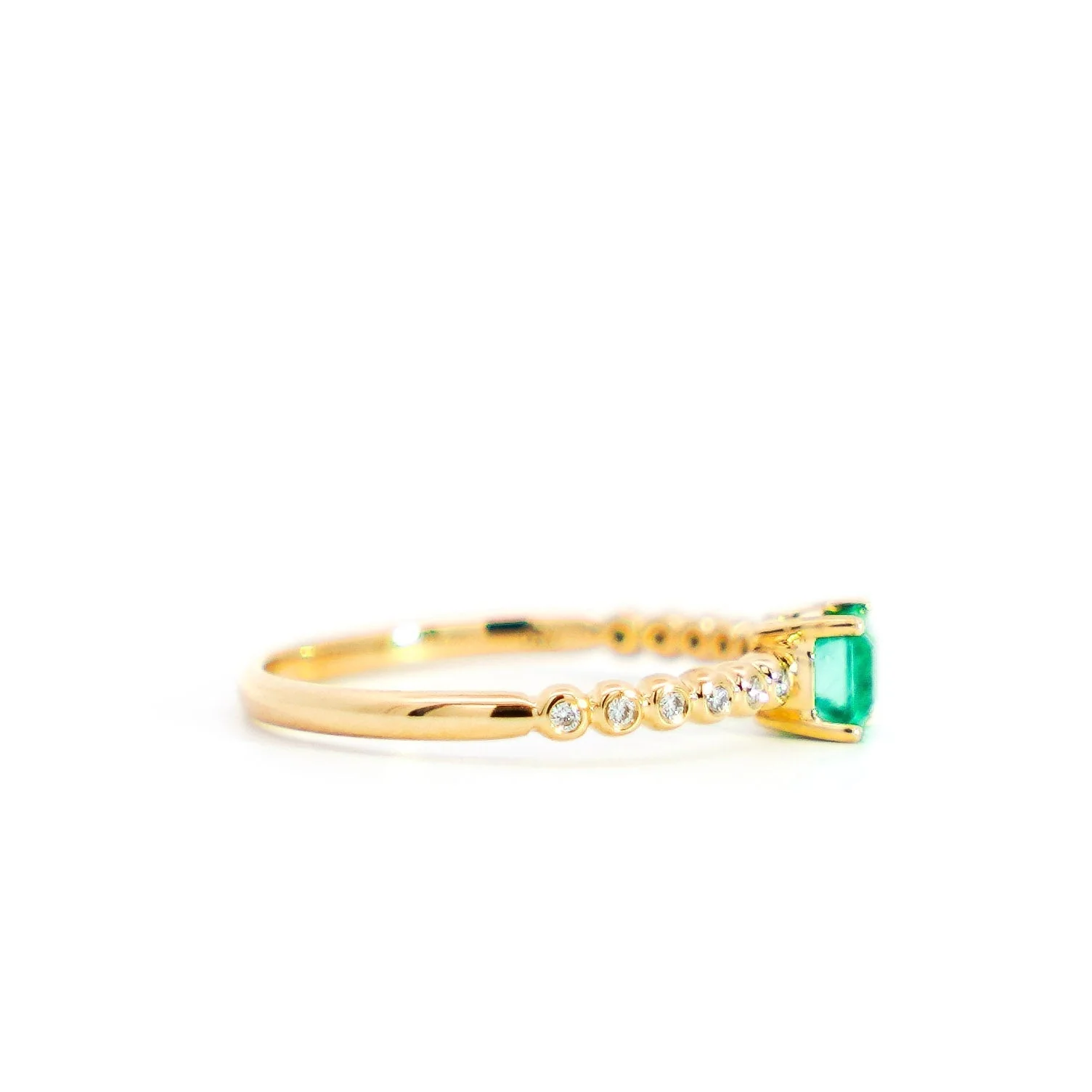 Natural Emerald Square Cut Thin Ribbed Band Stacking Ring in 18K Yellow Gold - Image 6
