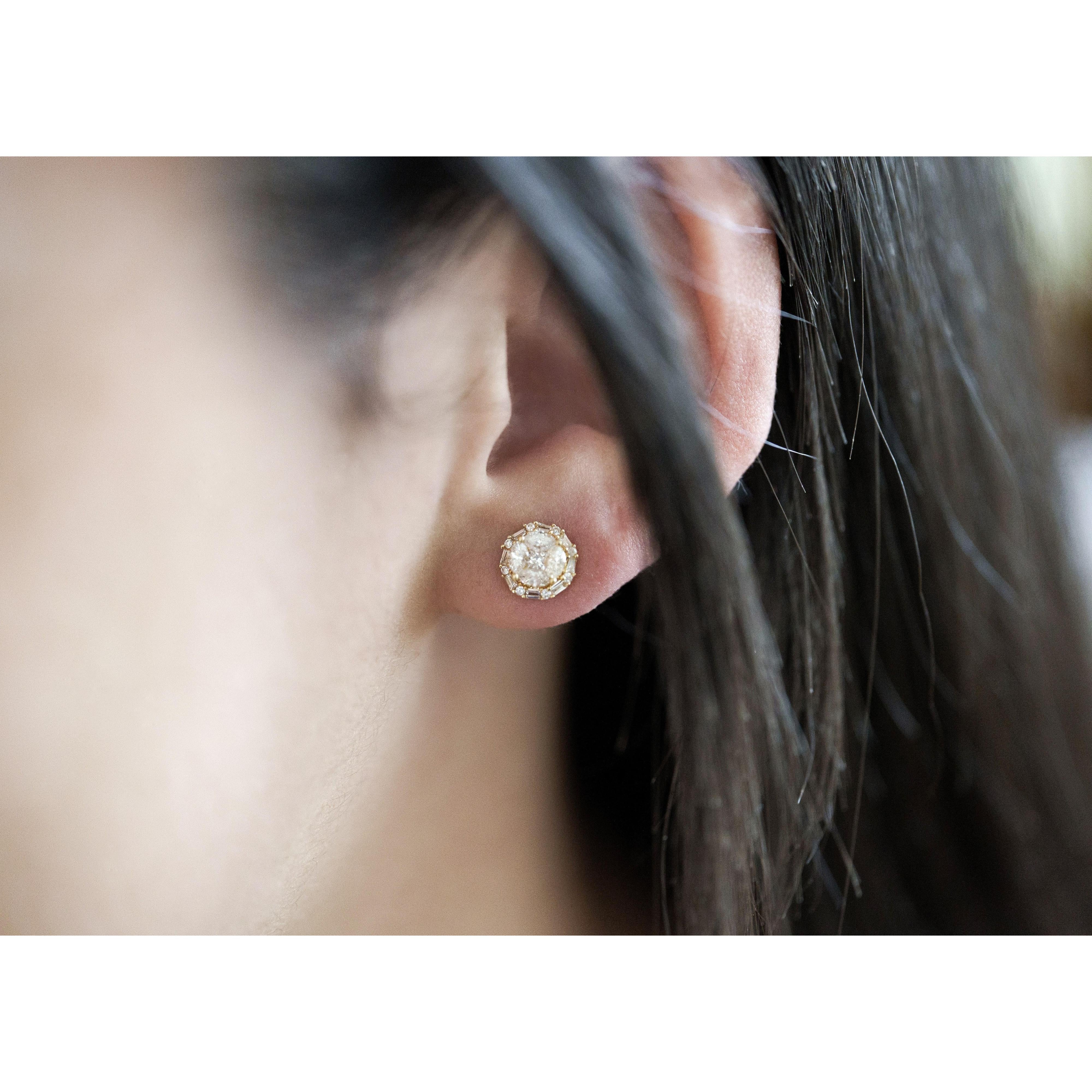 18K Gold 0.72 Carat Natural Diamond Cluster Illusion Set Round Stud Earrings - Image 6
