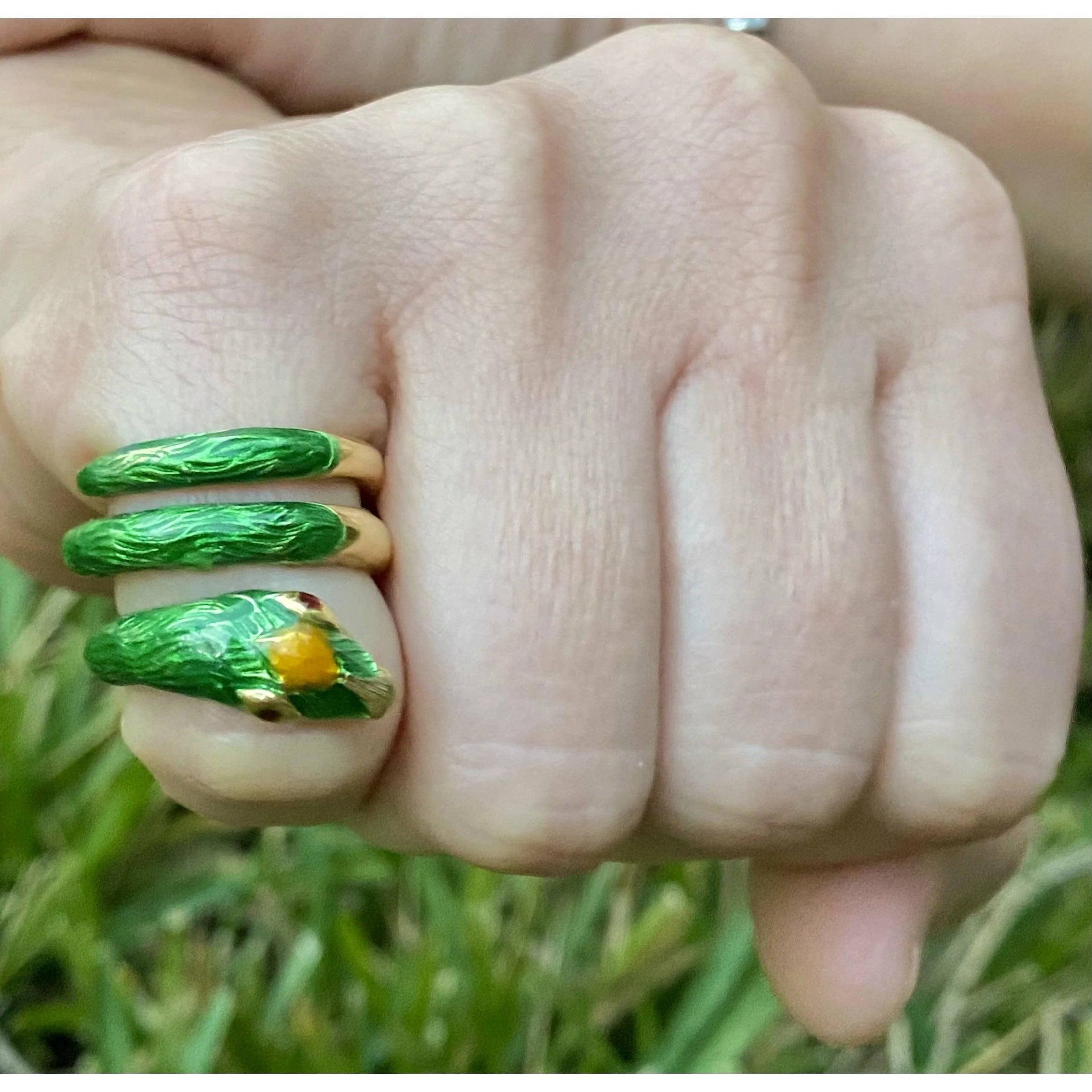 18K Gold and Green Enamel Snake Ring - Image 4