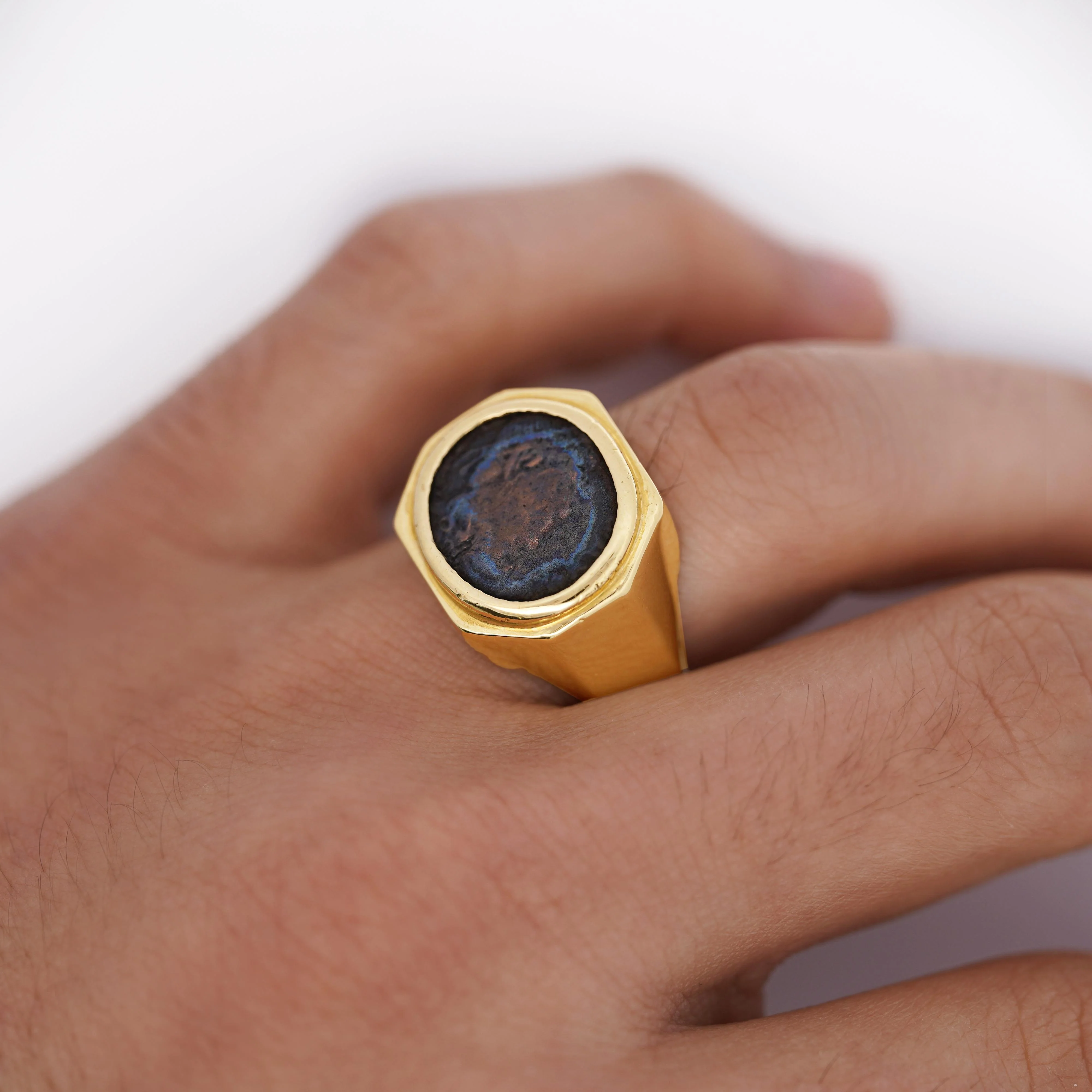 18K Gold Early Christian Roman Biblical Coin Men's Ring - Image 2