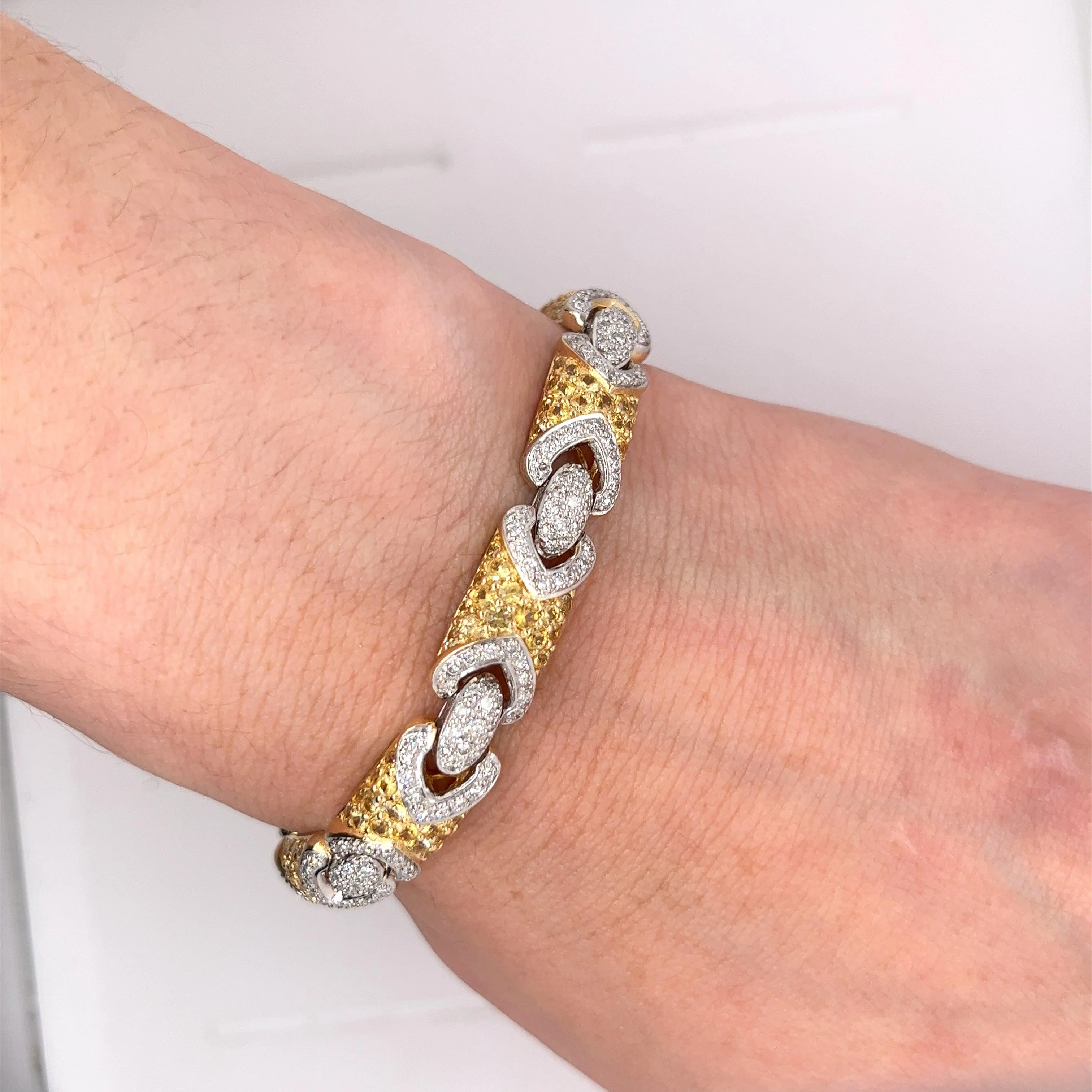 18K Gold Pave Set 2 Tone Round Cut Natural Diamond and Yellow Sapphire Bracelet - Image 6