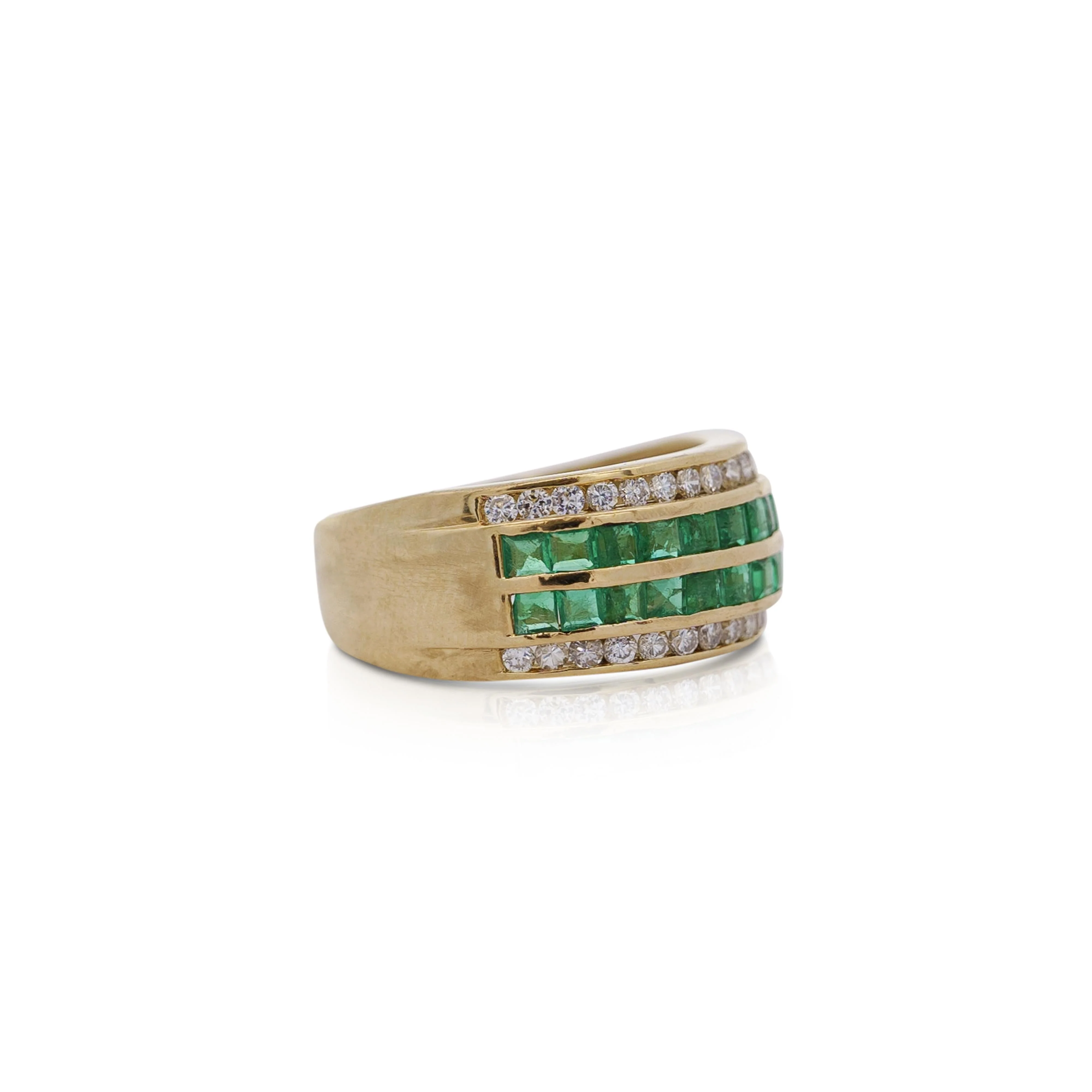 18K Gold Square Emerald and Round Diamond Channel Set Band Ring - Image 4