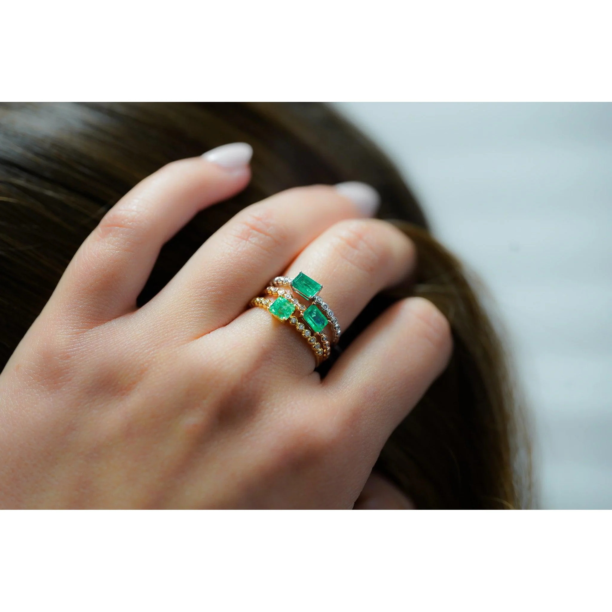 18K Solid Gold Thin Ribbed Textured Band Emerald, Ruby, Or Sapphire Ring - Image 2