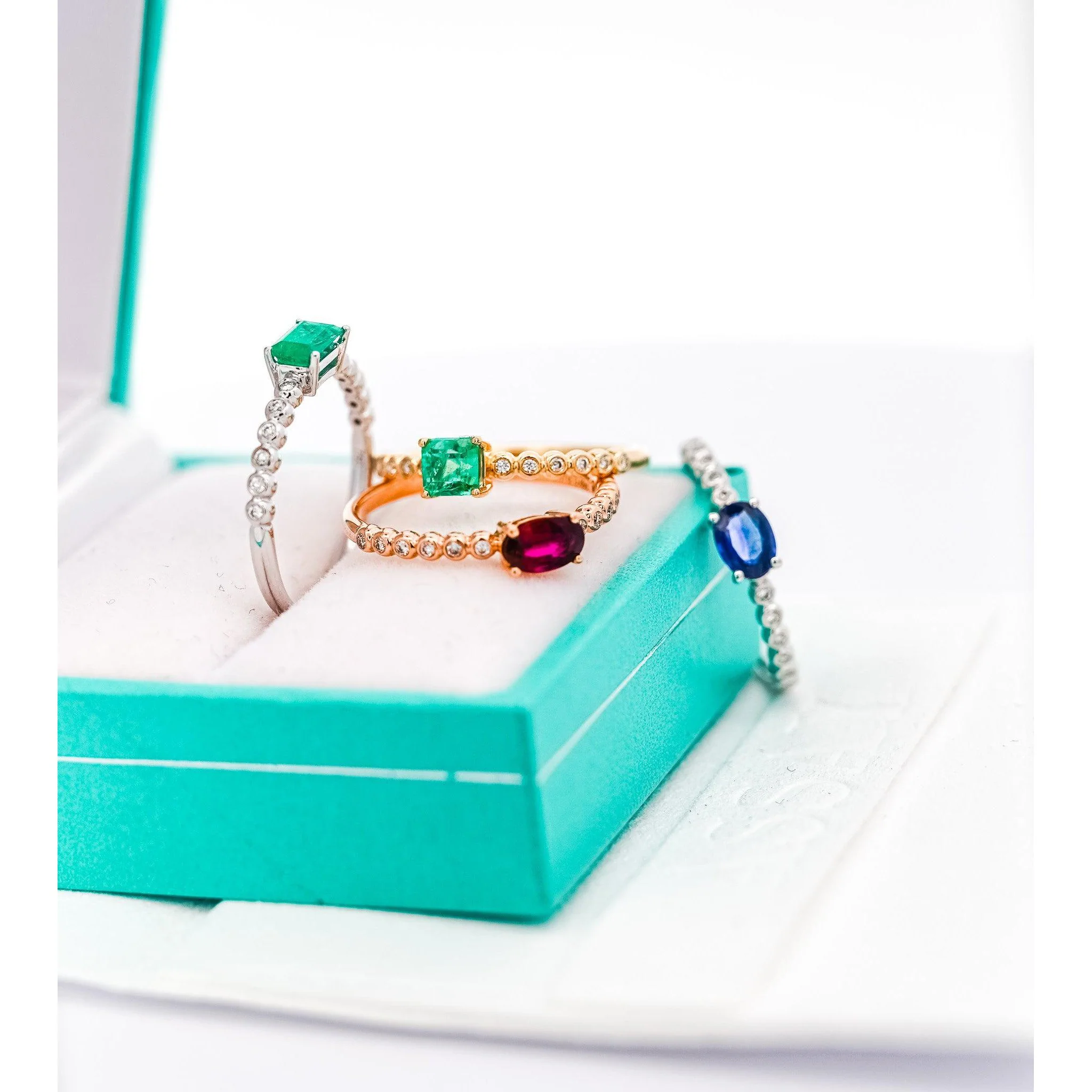 18K Solid Gold Thin Ribbed Textured Band Emerald, Ruby, Or Sapphire Ring - Image 5