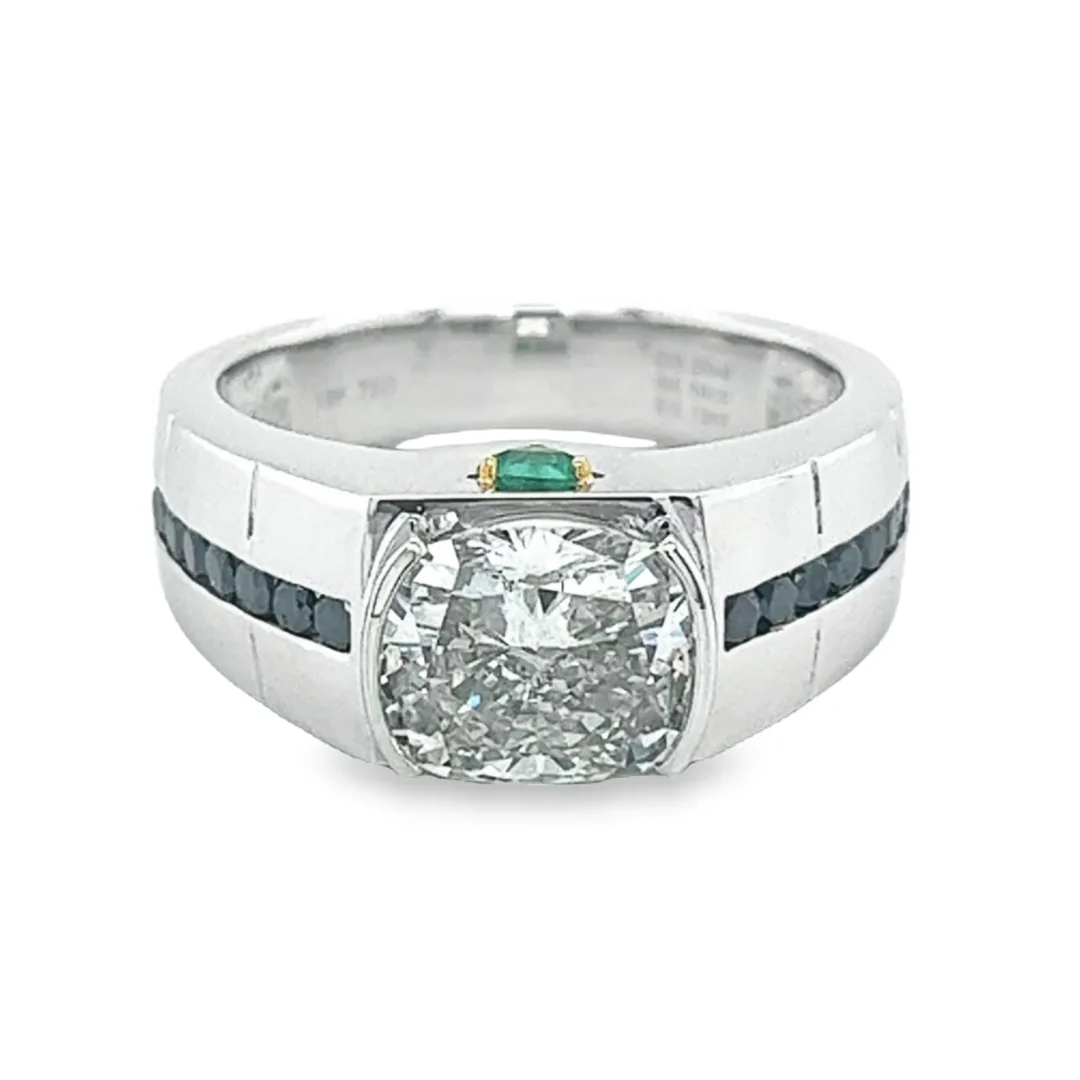 18K Gold Mens Ring with 3.2 Carat Cushion Cut Lab Diamond With Black Diamond Sides