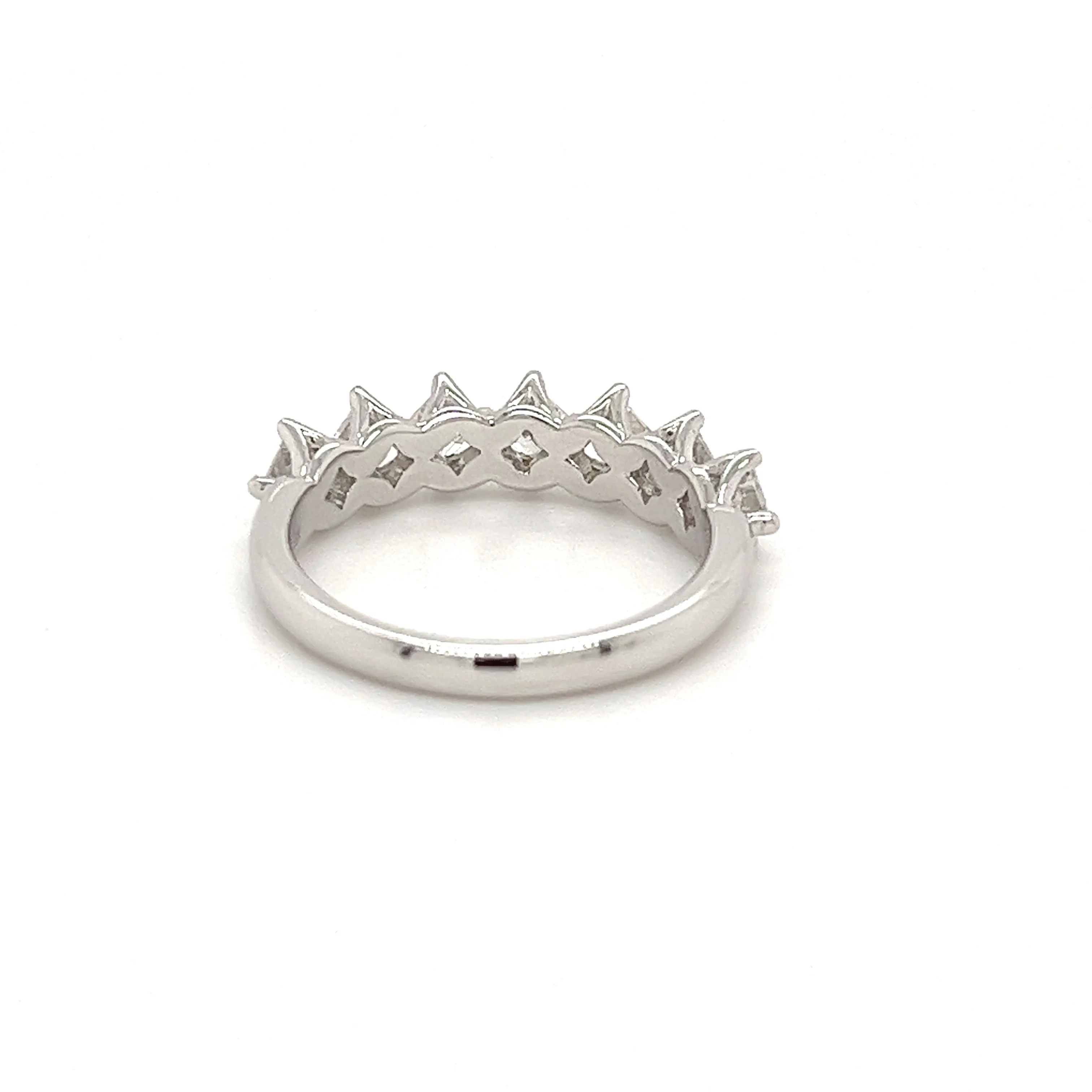 18k White Gold Princess Cut Natural Diamond Half Eternity Band Ring - Image 4