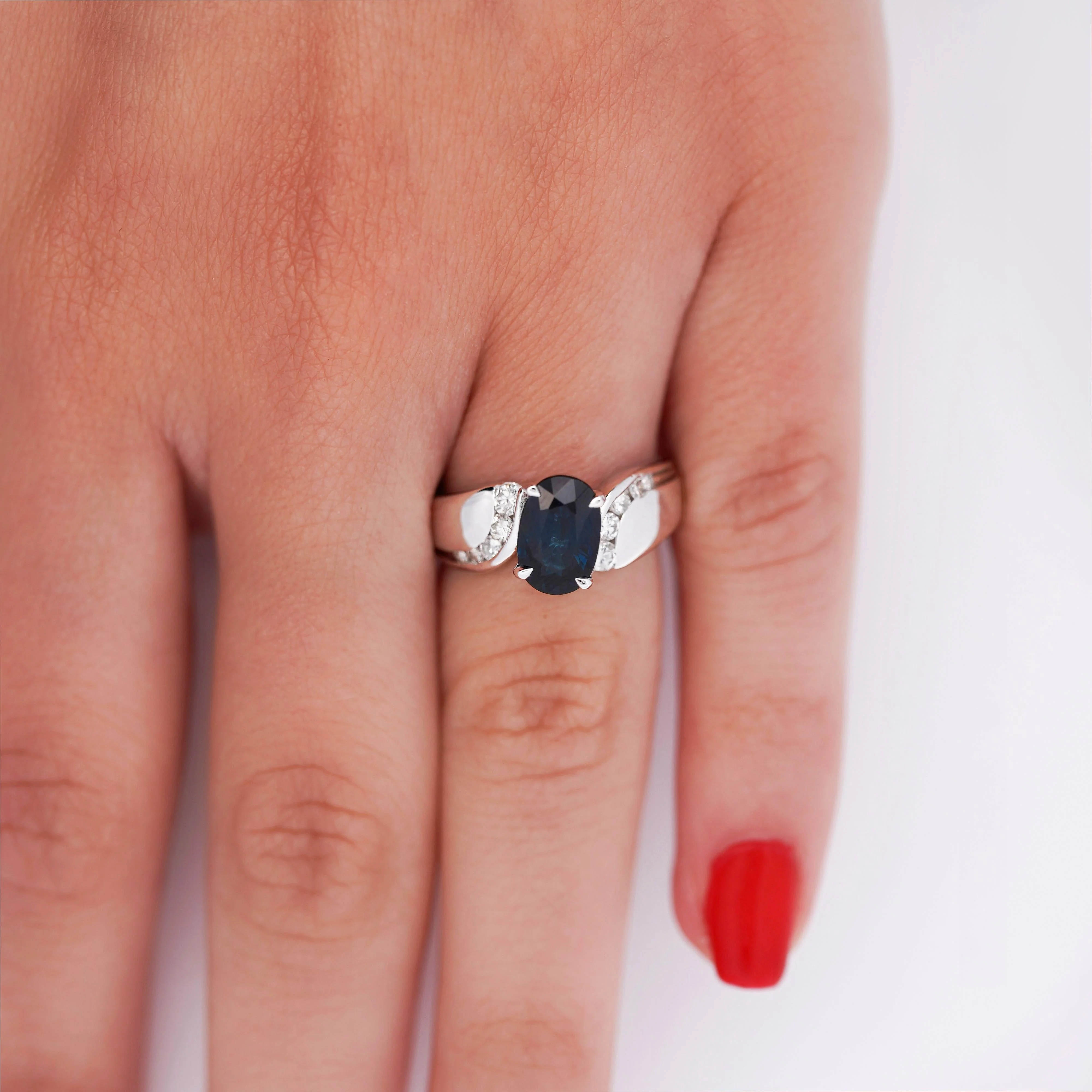 2.03 Carat Oval Cut Sapphire with Diamond Accent Bypass Platinum Ring - Image 5