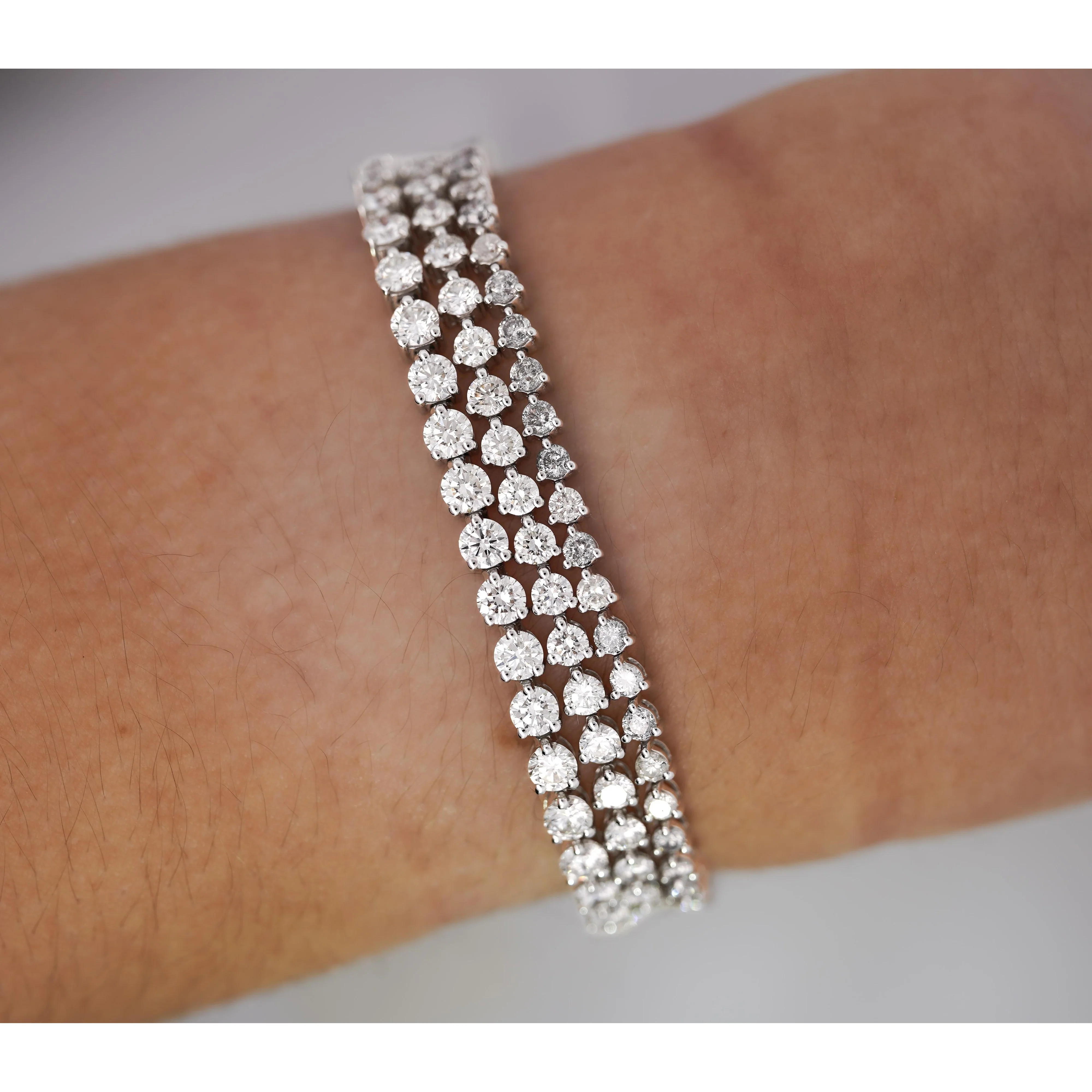2.5 Carat Natural Diamond Tennis Bracelet in 18K White Gold - Image 5