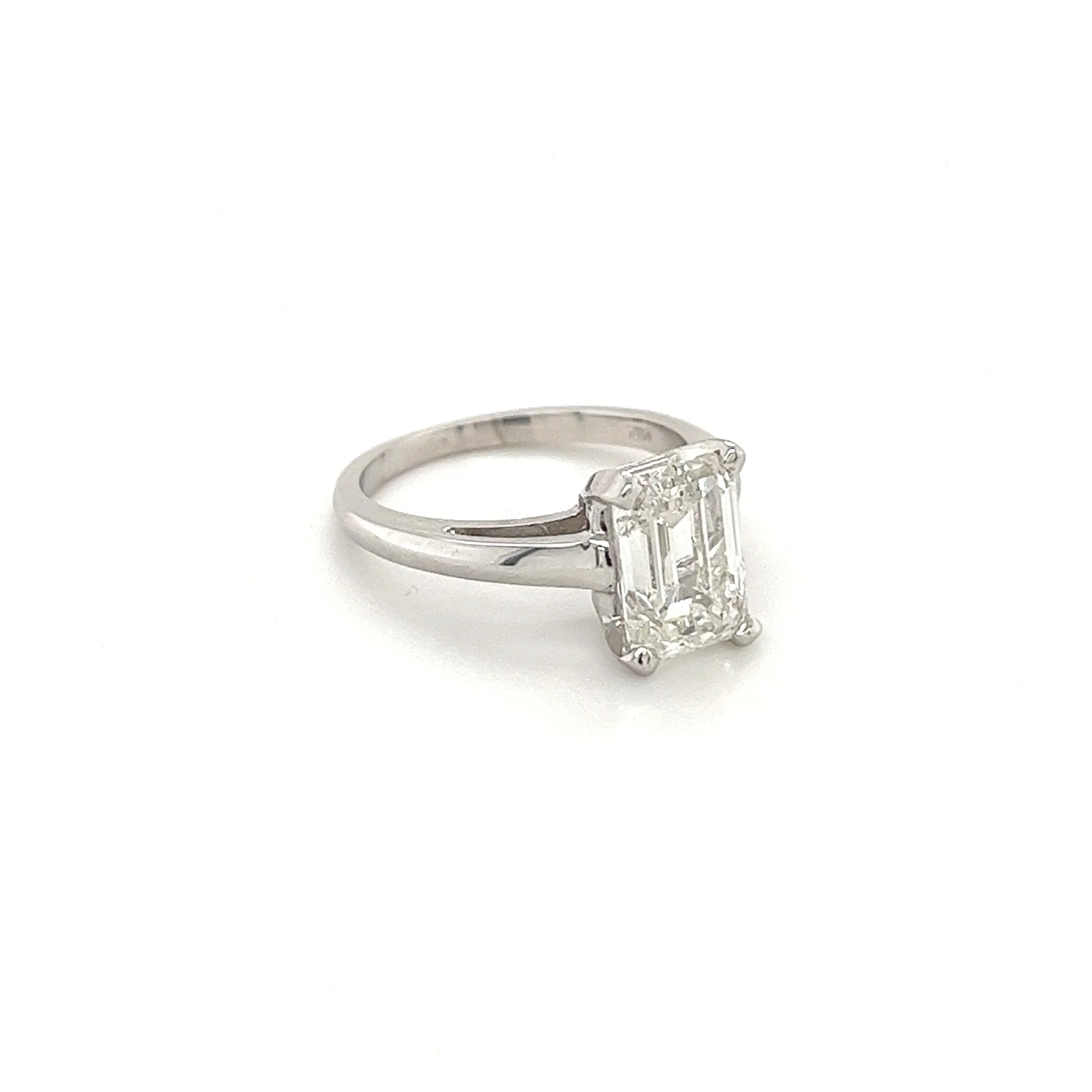 2.54 Carat G/VS1 Emerald Cut Lab Grown Diamond Ring in 14k White Gold | IGI Certified - Image 3