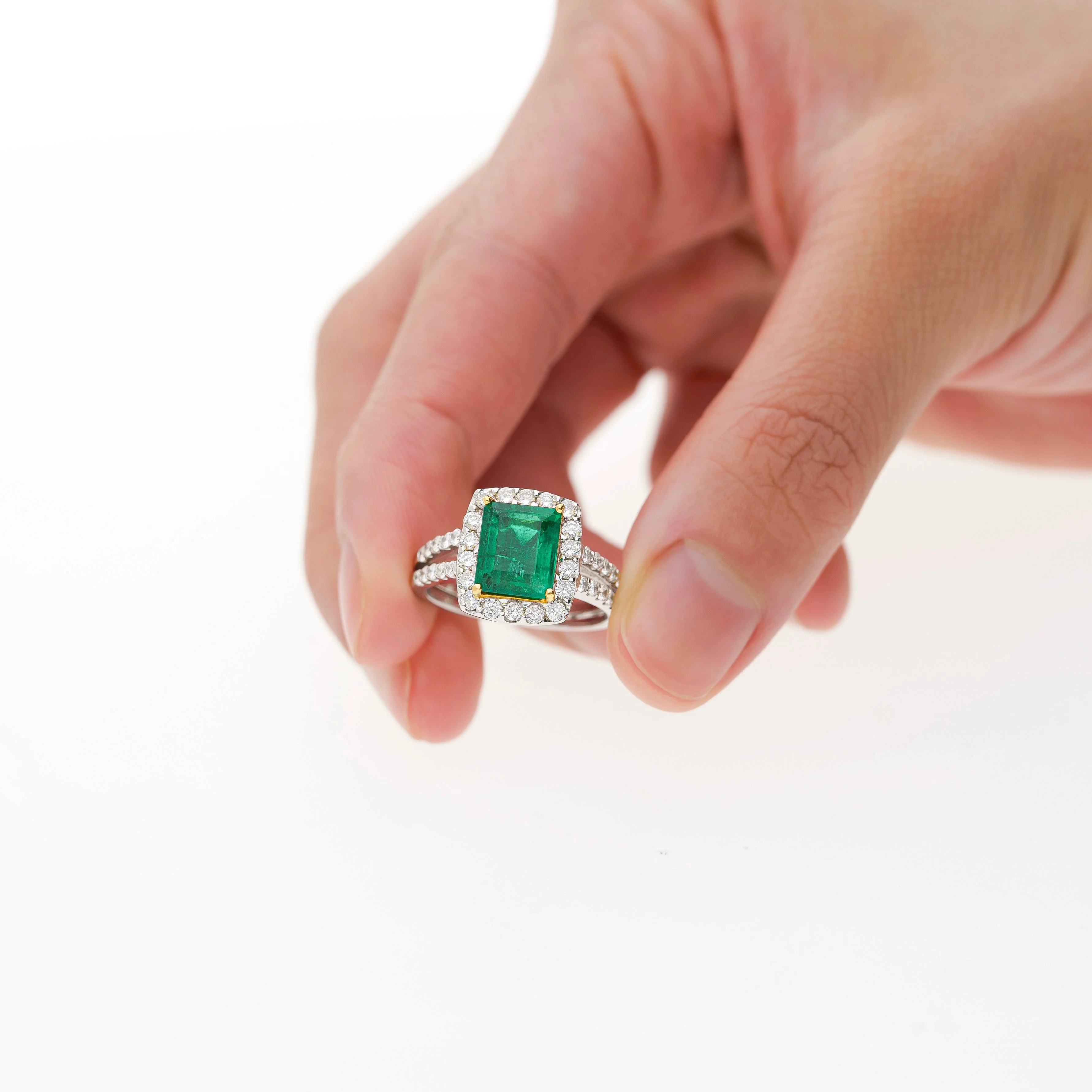 2.06 Carat Old Mine Muzo Colombian Emerald & Diamond Halo with Split Shank 18K Ring - Image 7