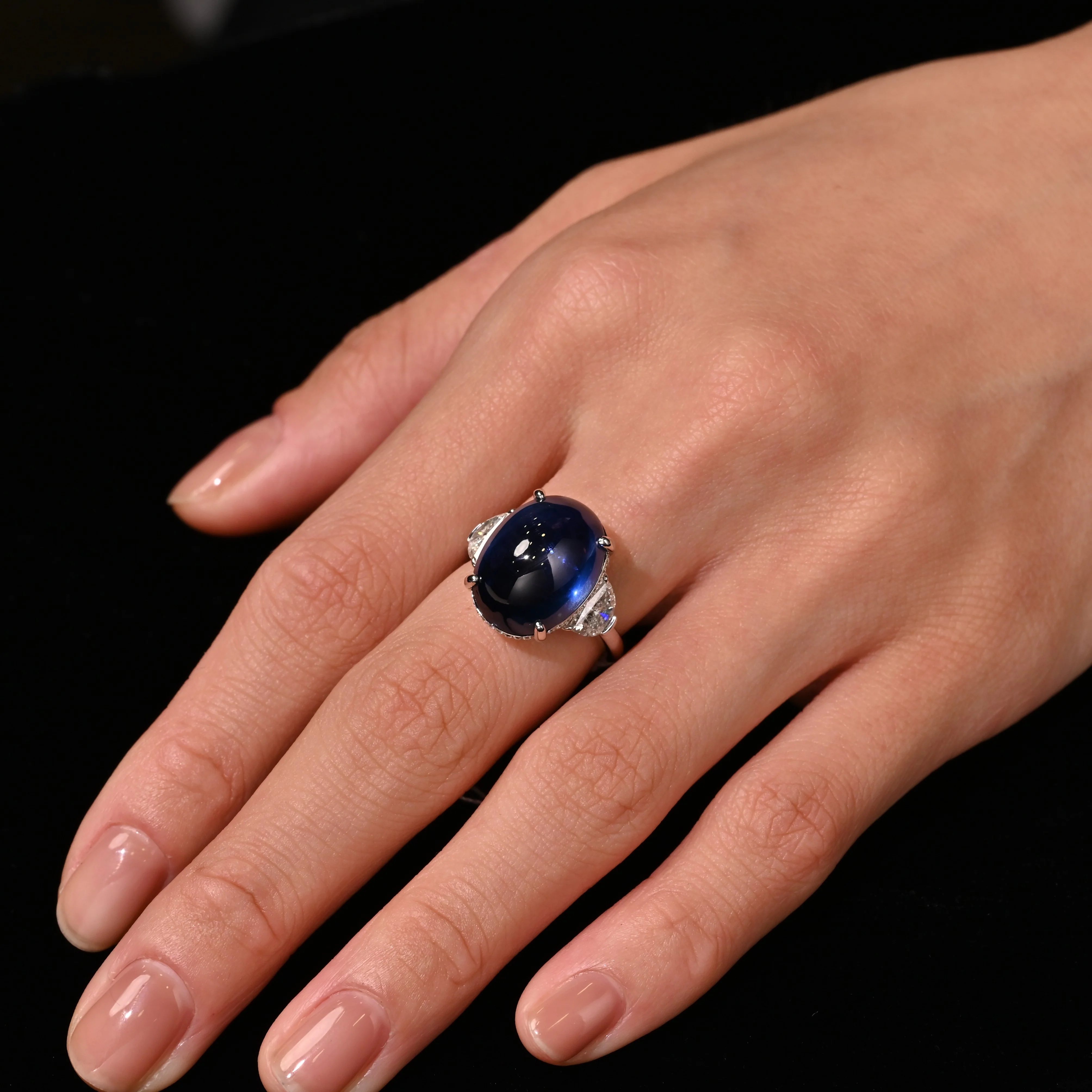20 Carat Royal Blue No Heat Burma Sapphire & Diamond Ring - Image 3