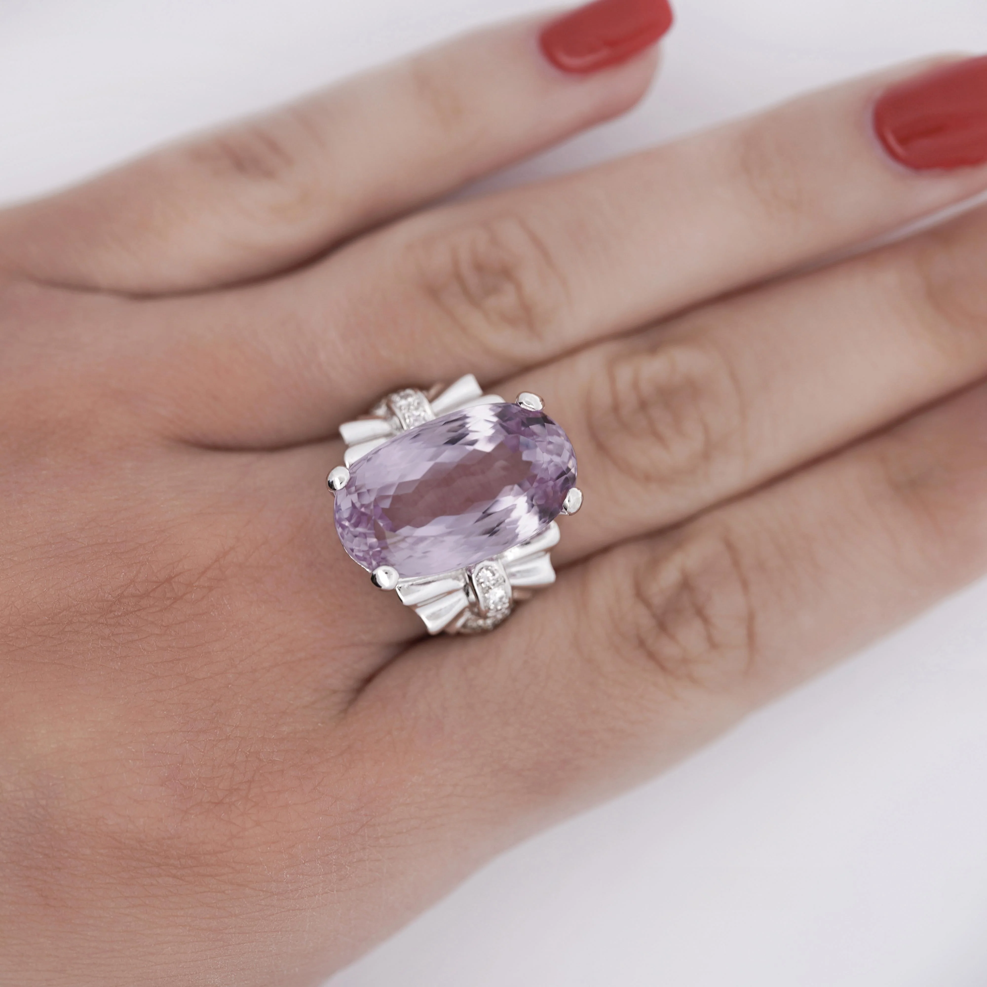 20.96 Carat Oval Light Pink Kunzite & Diamond in Platinum Filigree Cocktail Ring - Image 2