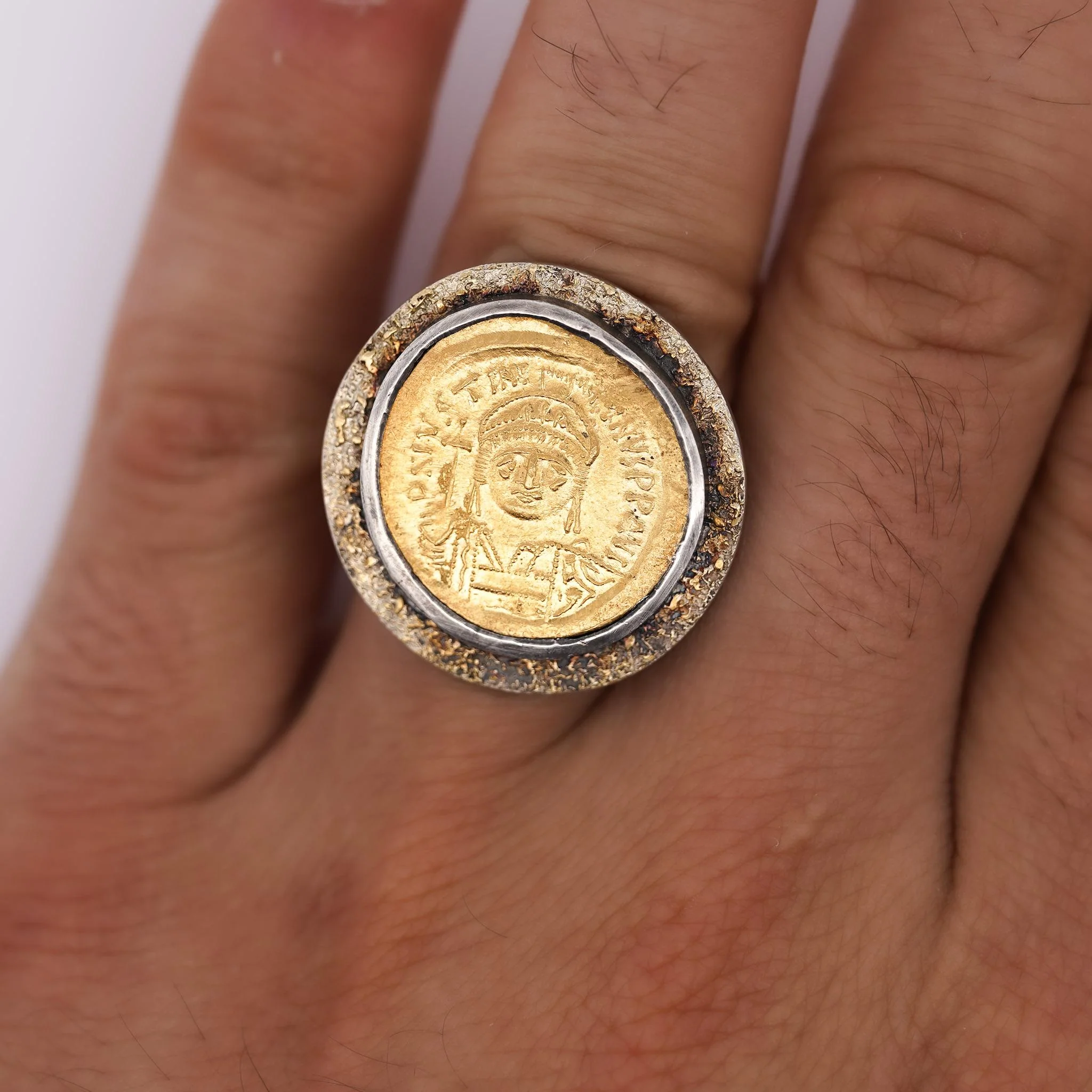 22K Gold Antique Byzantine Empire JUSTINIAN I Coin Bezel Ring - Image 9